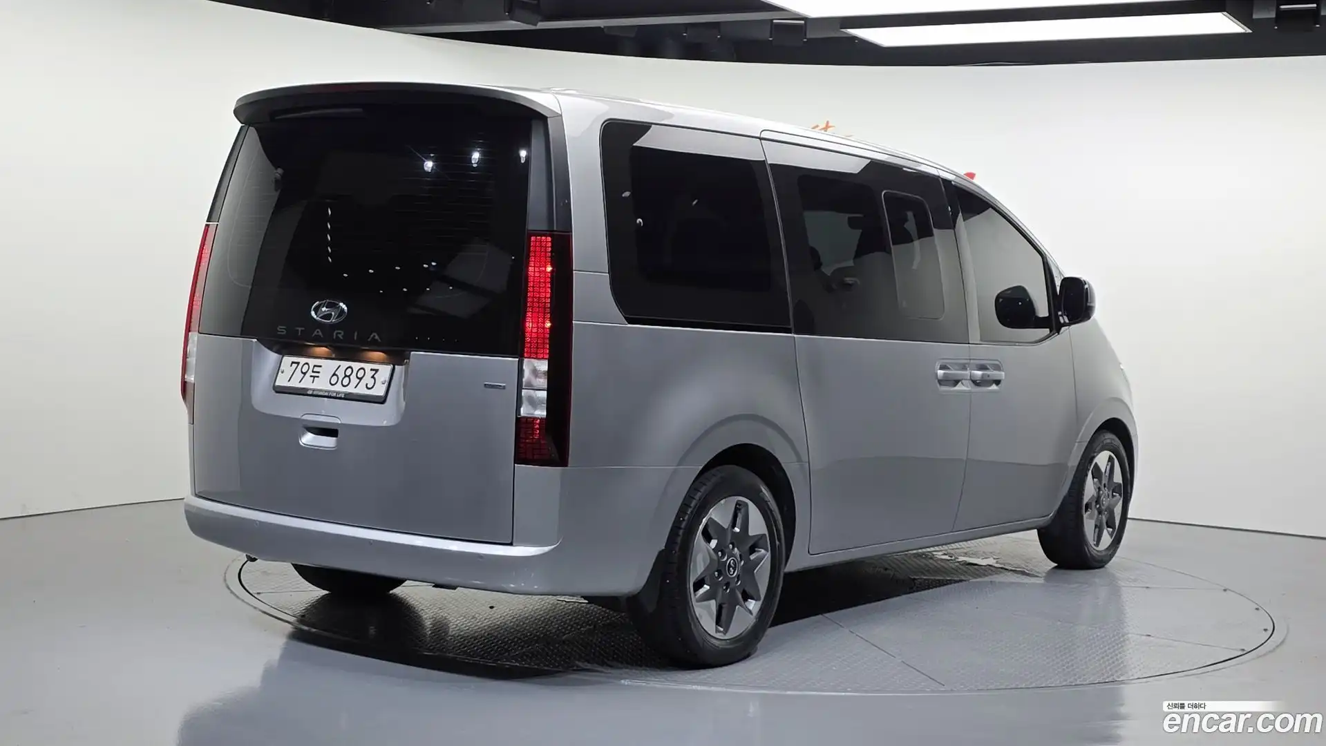 Staria Hyundai 2021.4-OUTER-002