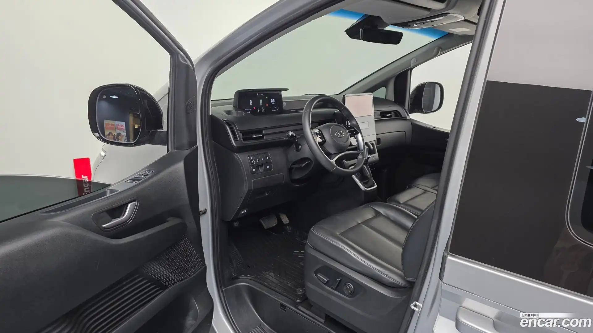Staria Hyundai 2021.4-INNER-010