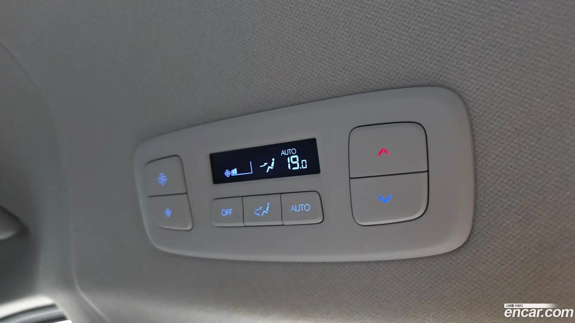 Staria Hyundai 2021.4-OPTION-024