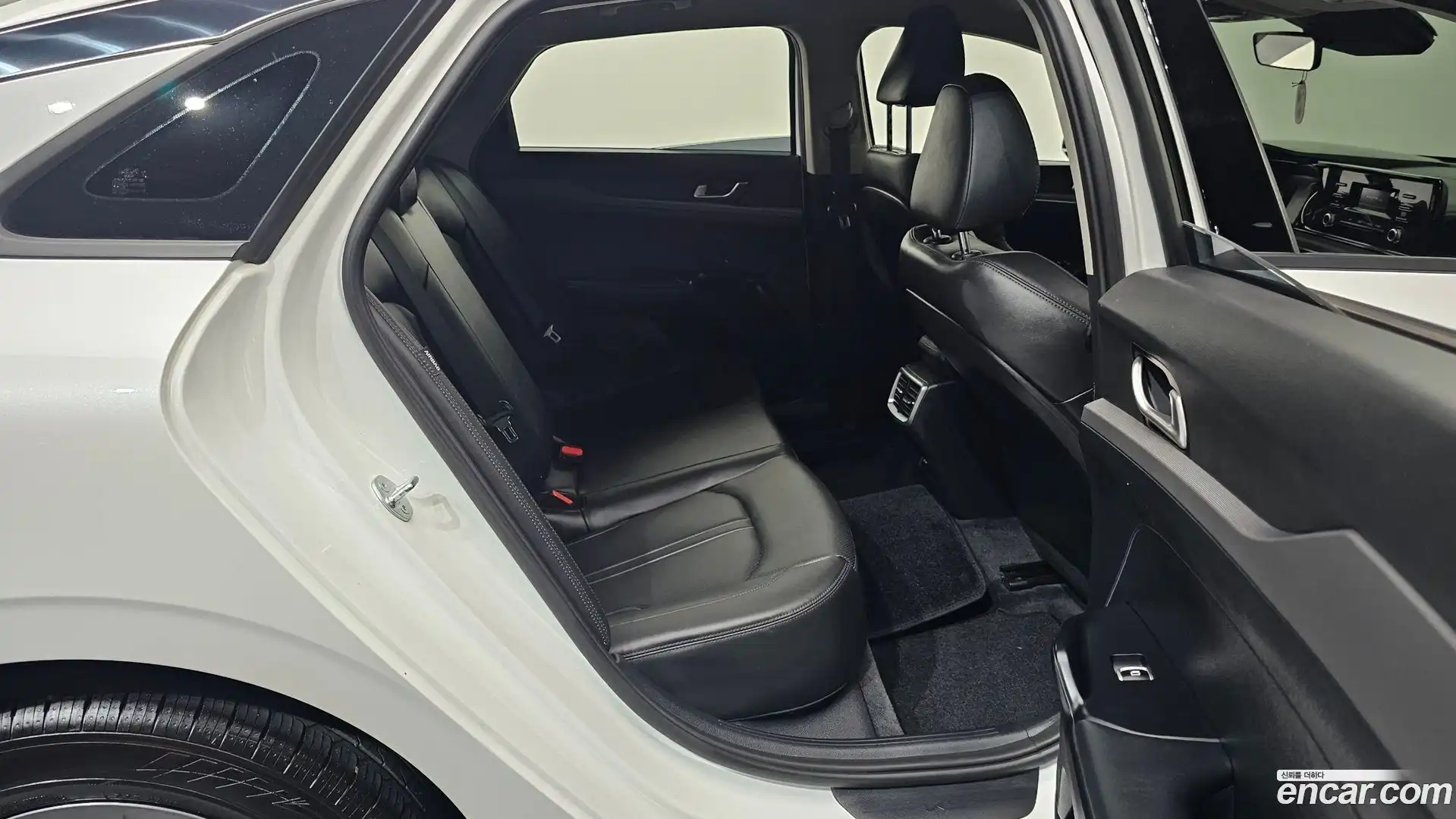 K5 Kia 2023.3-OPTION-015
