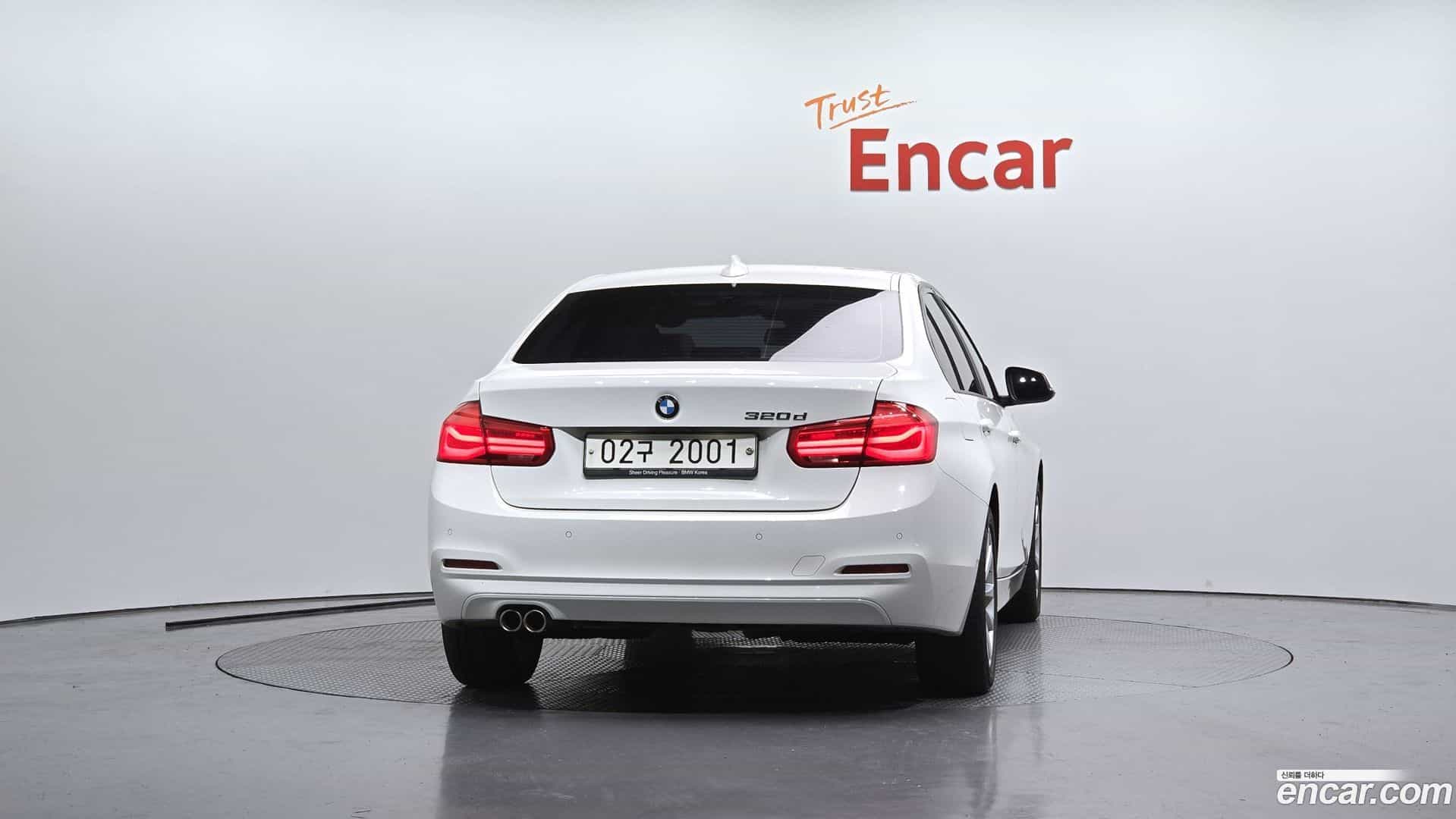 3-Series BMW 2018.1-OUTER-004