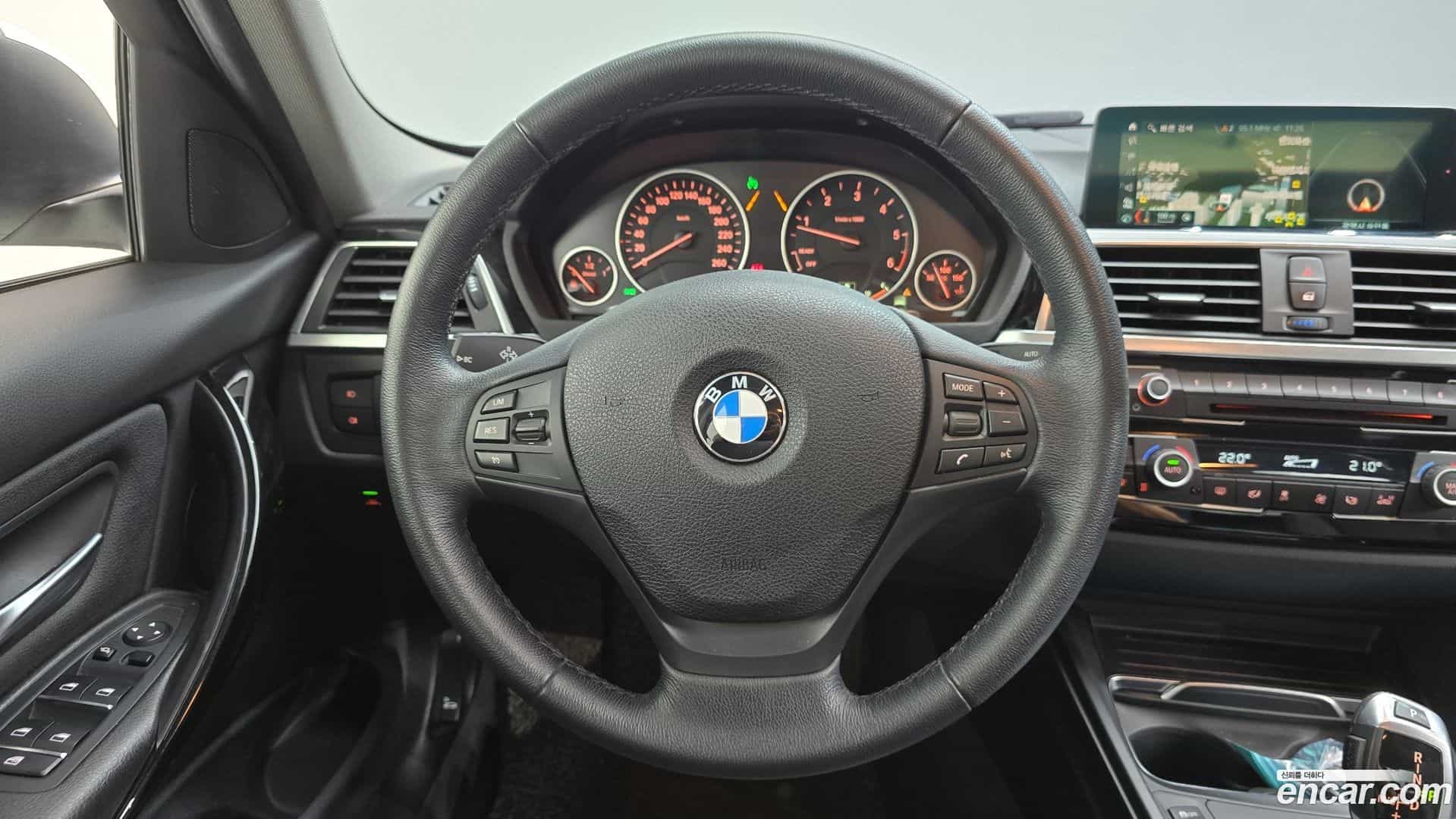 3-Series BMW 2018.1-OPTION-017