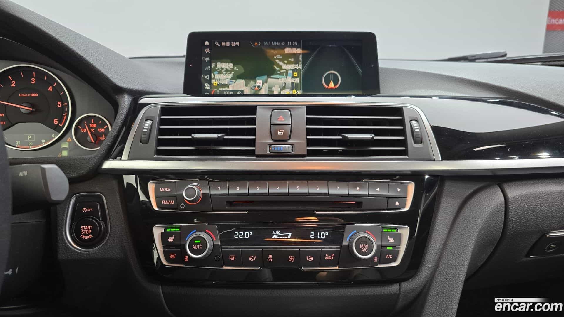 3-Series BMW 2018.1-OPTION-021