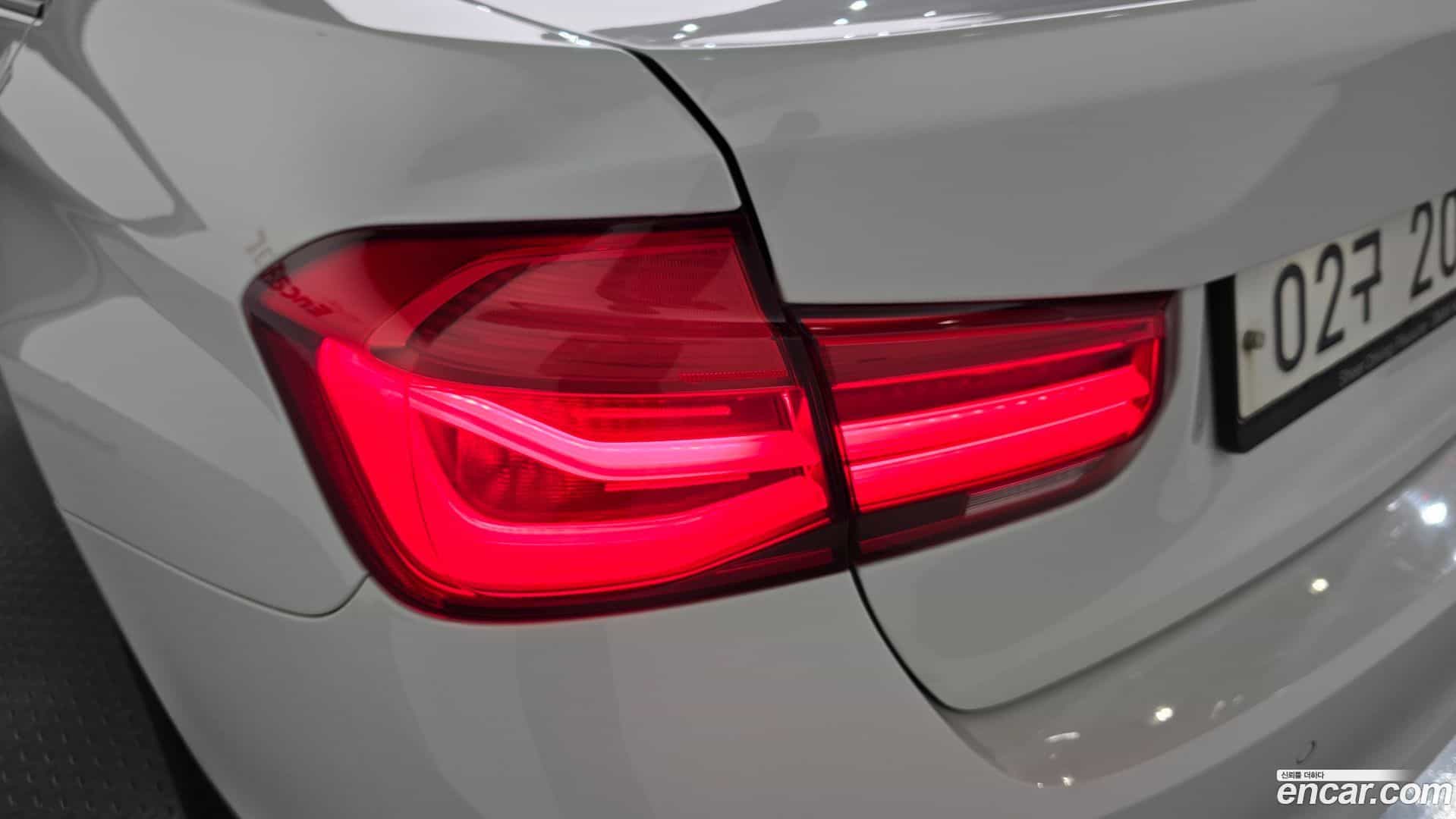 3-Series BMW 2018.1-OUTER-033