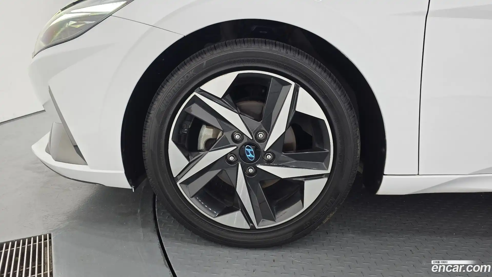 AVANTE Hyundai 2020.4-OUTER-005