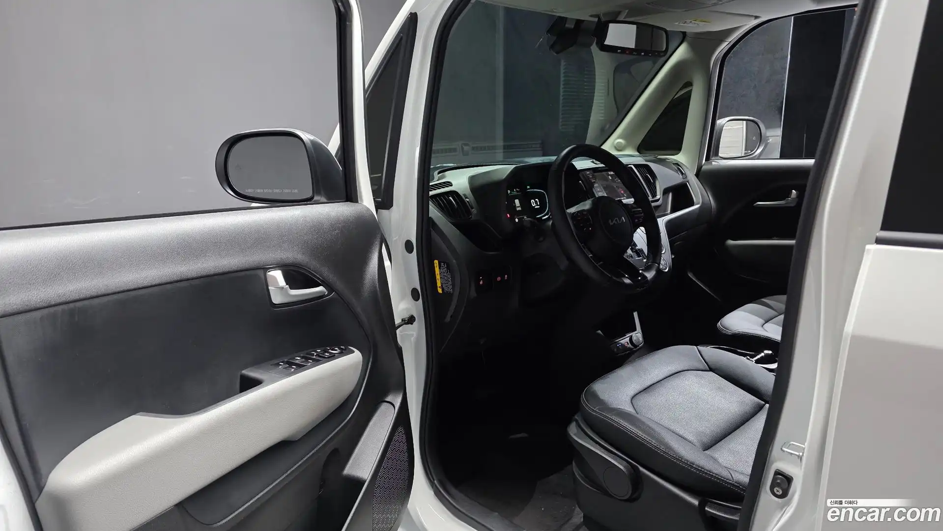 RAY Kia 2025.8-INNER-010