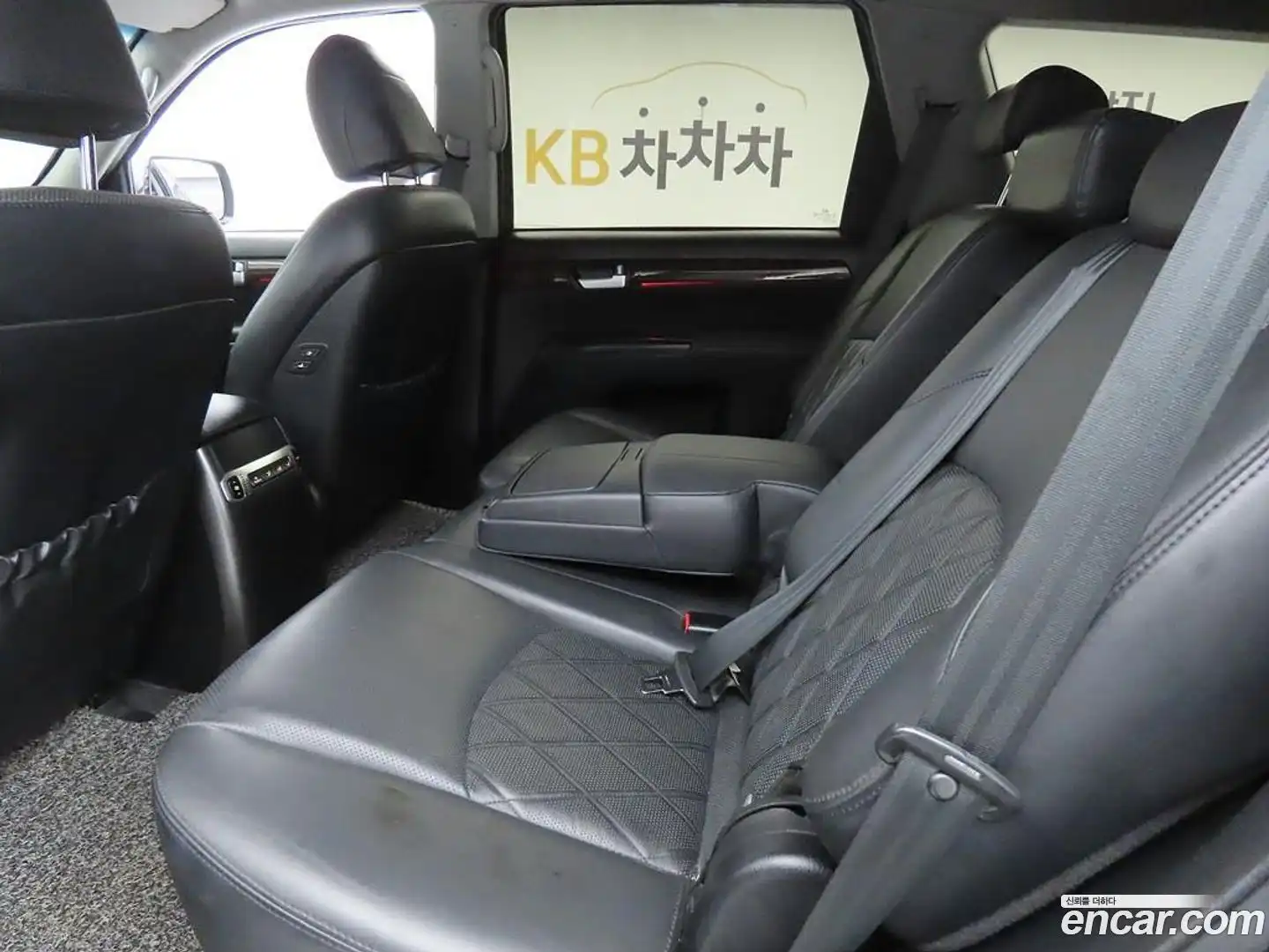 Mohave Kia 2017.11-INNER-007
