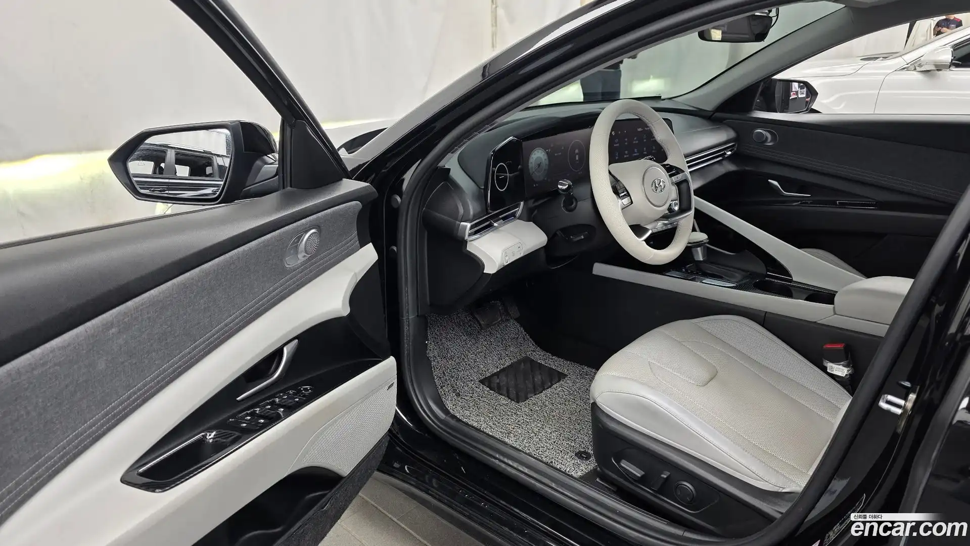 AVANTE Hyundai 2021.3-INNER-010