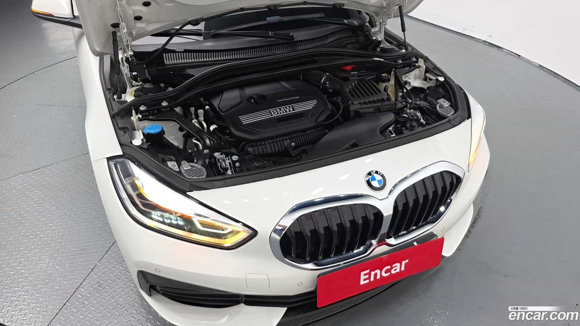1-Series BMW 2021.10-OUTER-006
