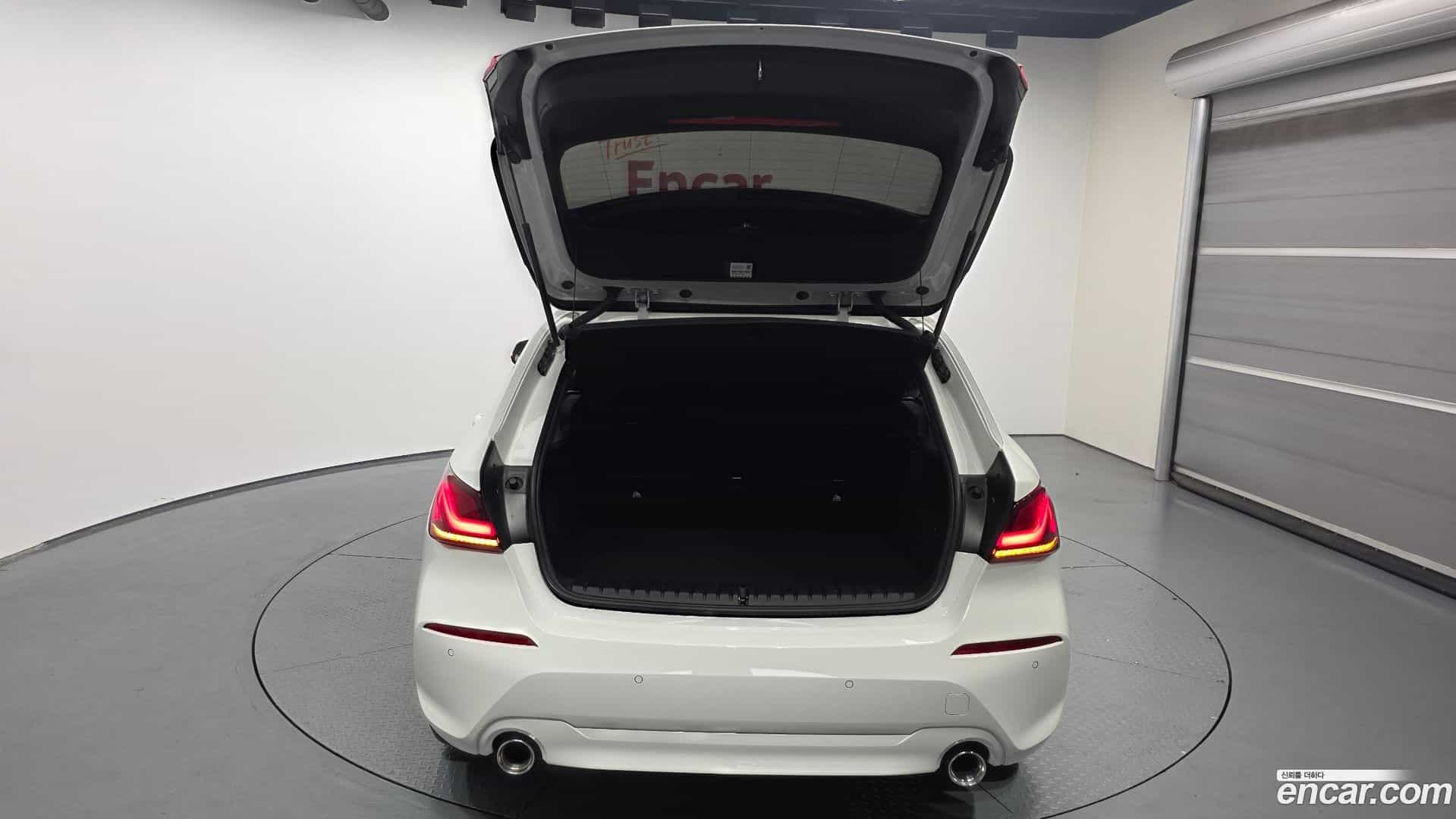 1-Series BMW 2021.10-OPTION-024
