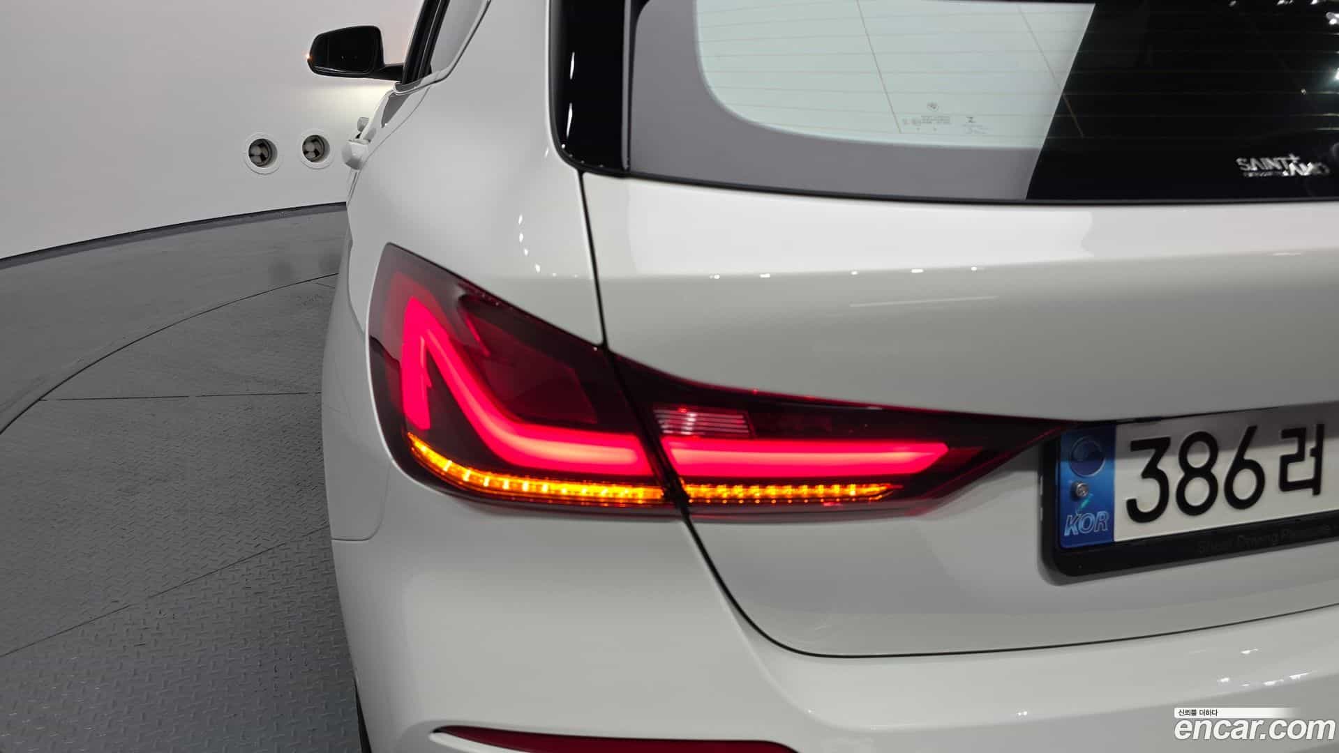 1-Series BMW 2021.10-OUTER-033