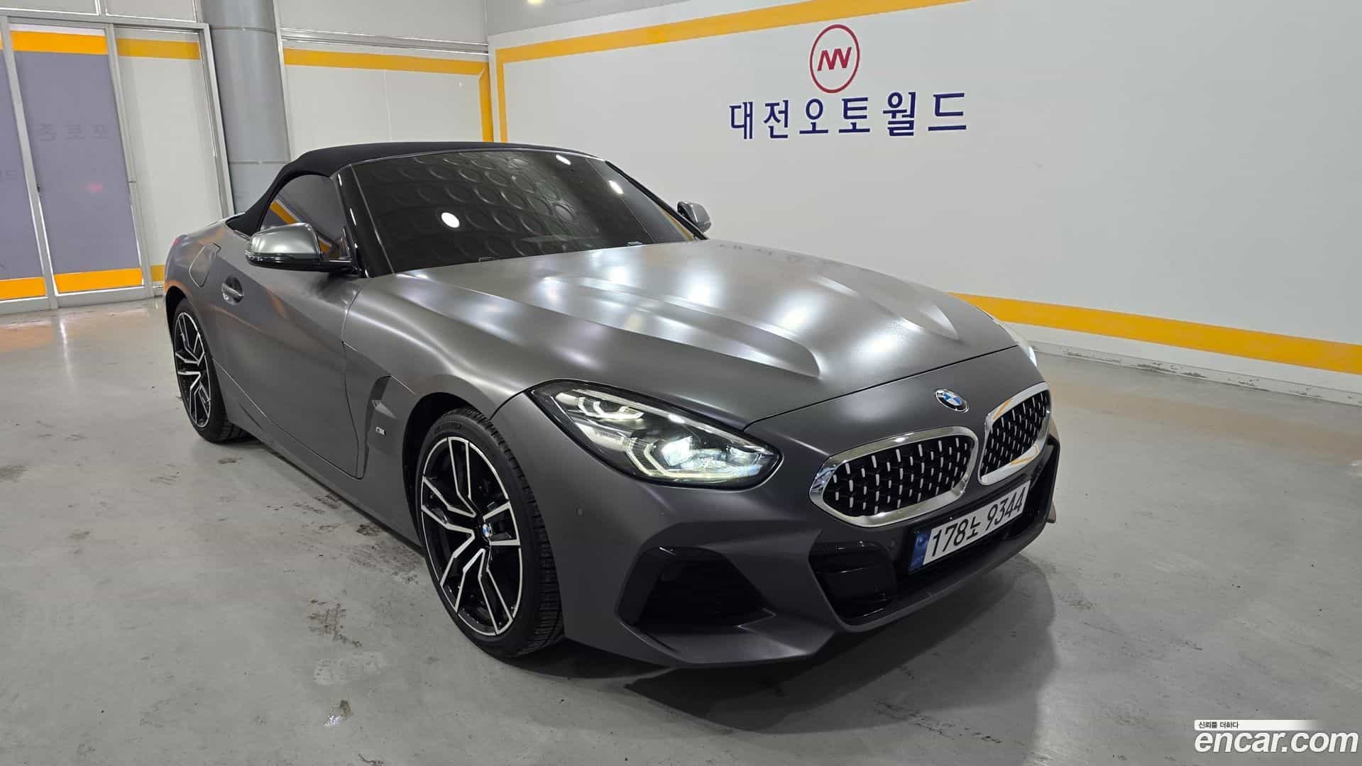 Z4 BMW 2019.4-OUTER-003
