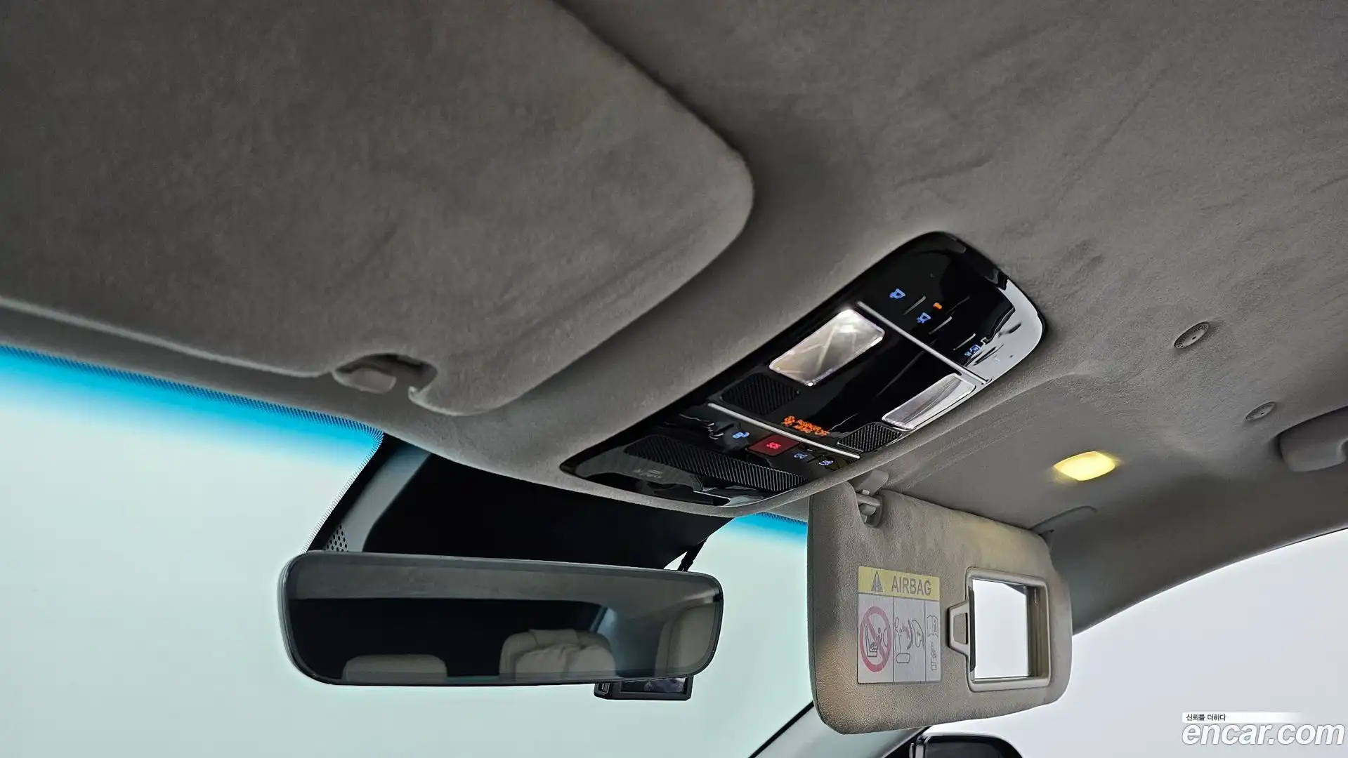 Grandeur Hyundai 2023.4-OPTION-019