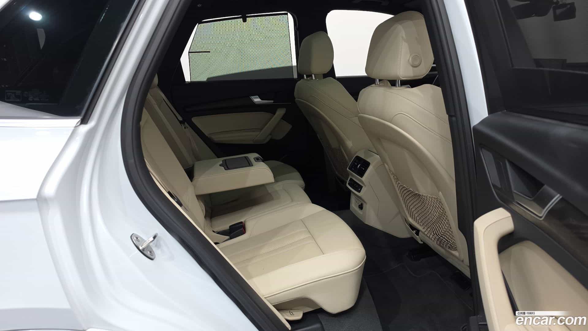Q5 Audi 2022.10-OPTION-015