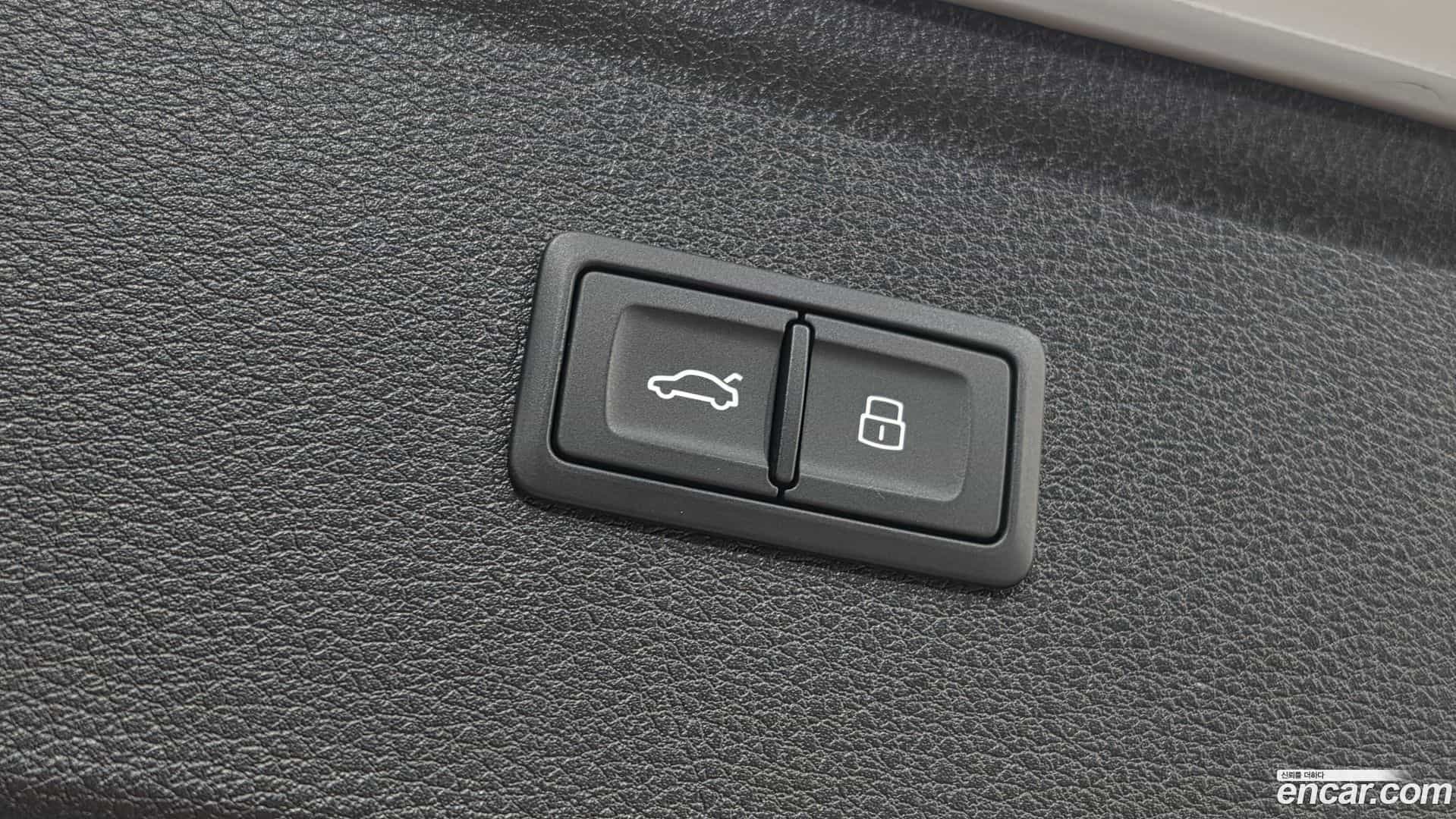 Q5 Audi 2022.10-OPTION-020