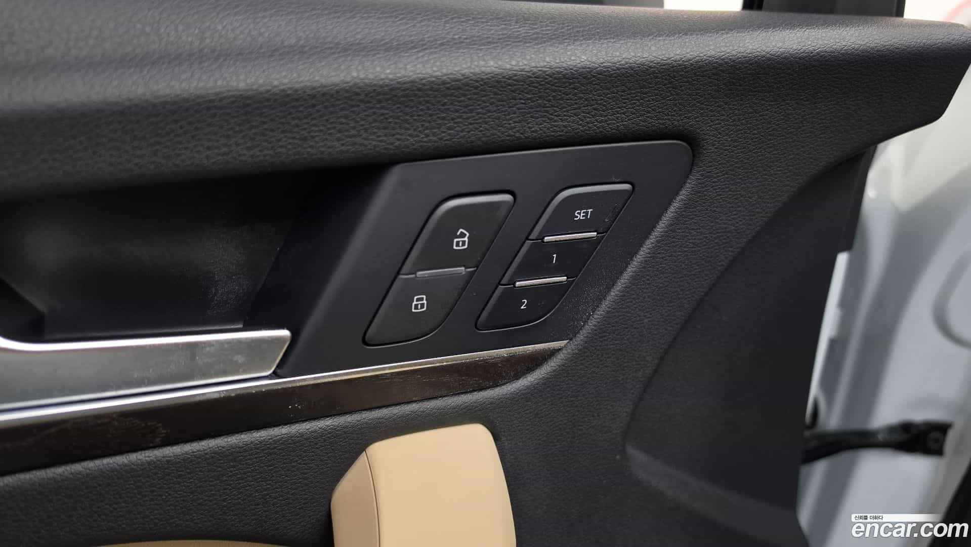 Q5 Audi 2022.10-OPTION-041