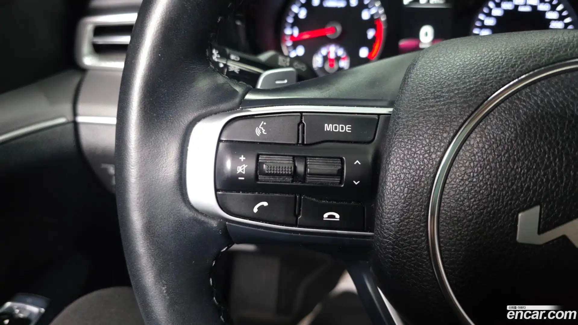 K5 Kia 2023.3-OPTION-045