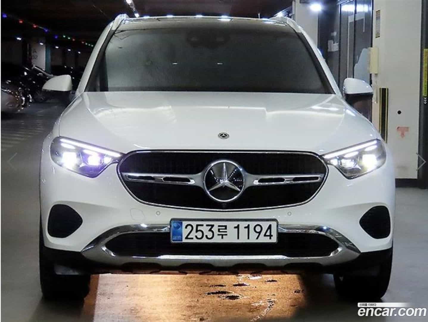 GLC-Class Mercedes-Benz 2024.11-OUTER-002