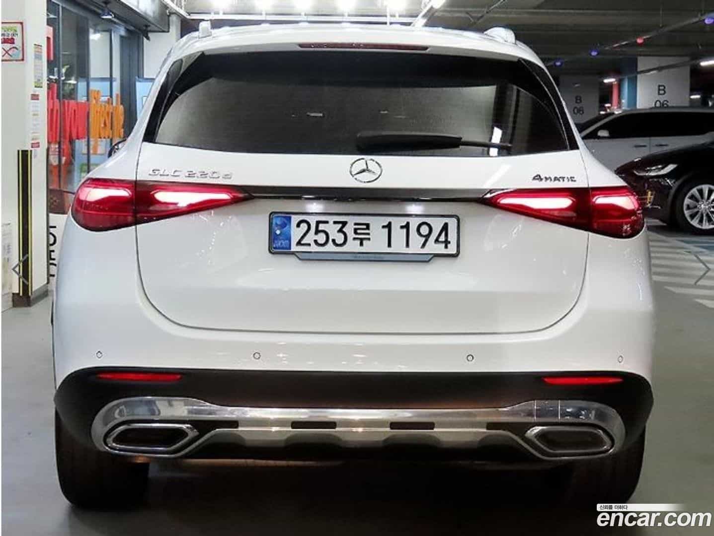 GLC-Class Mercedes-Benz 2024.11-OUTER-005