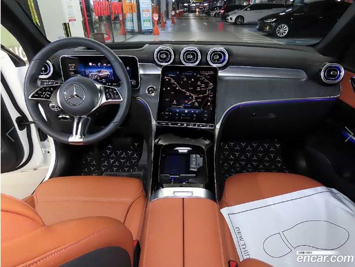 GLC-Class Mercedes-Benz 2024.11-INNER-010
