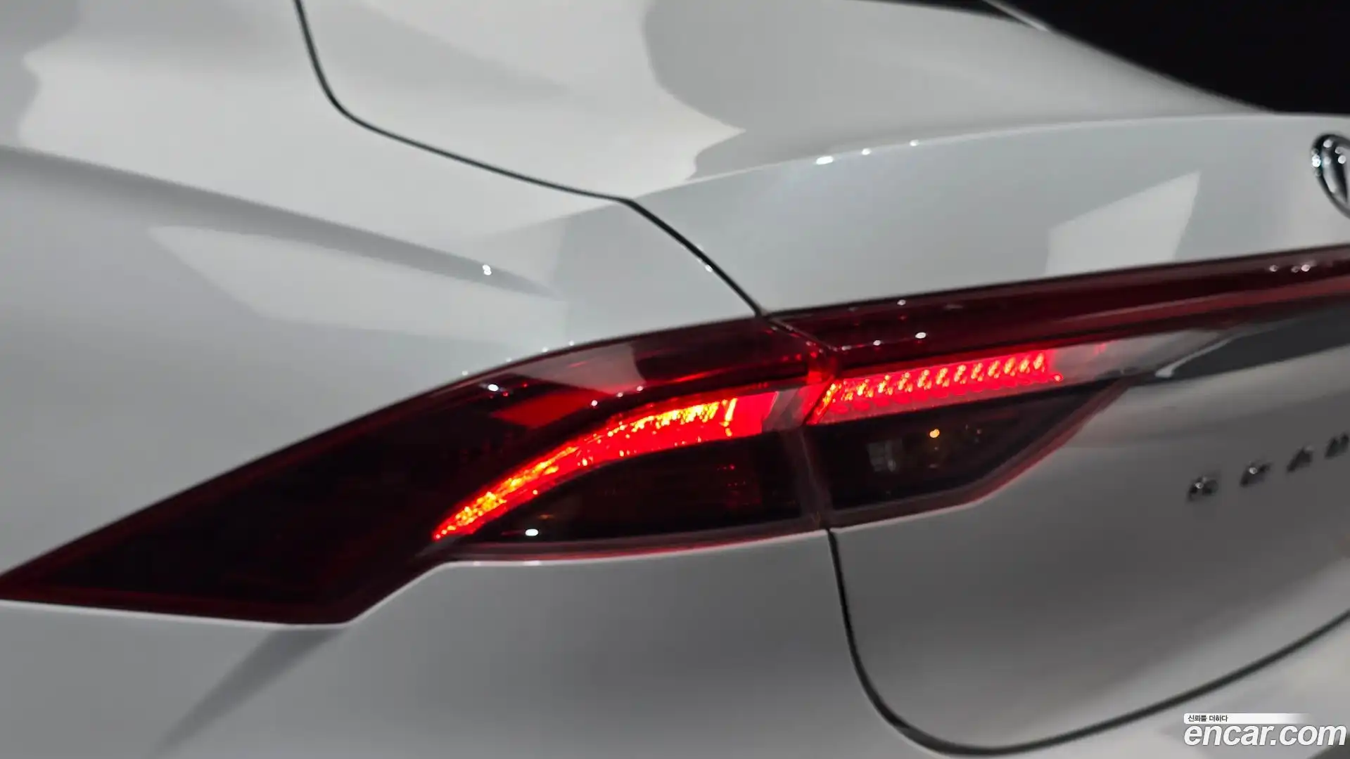 Grandeur Hyundai 2022.2-OUTER-033