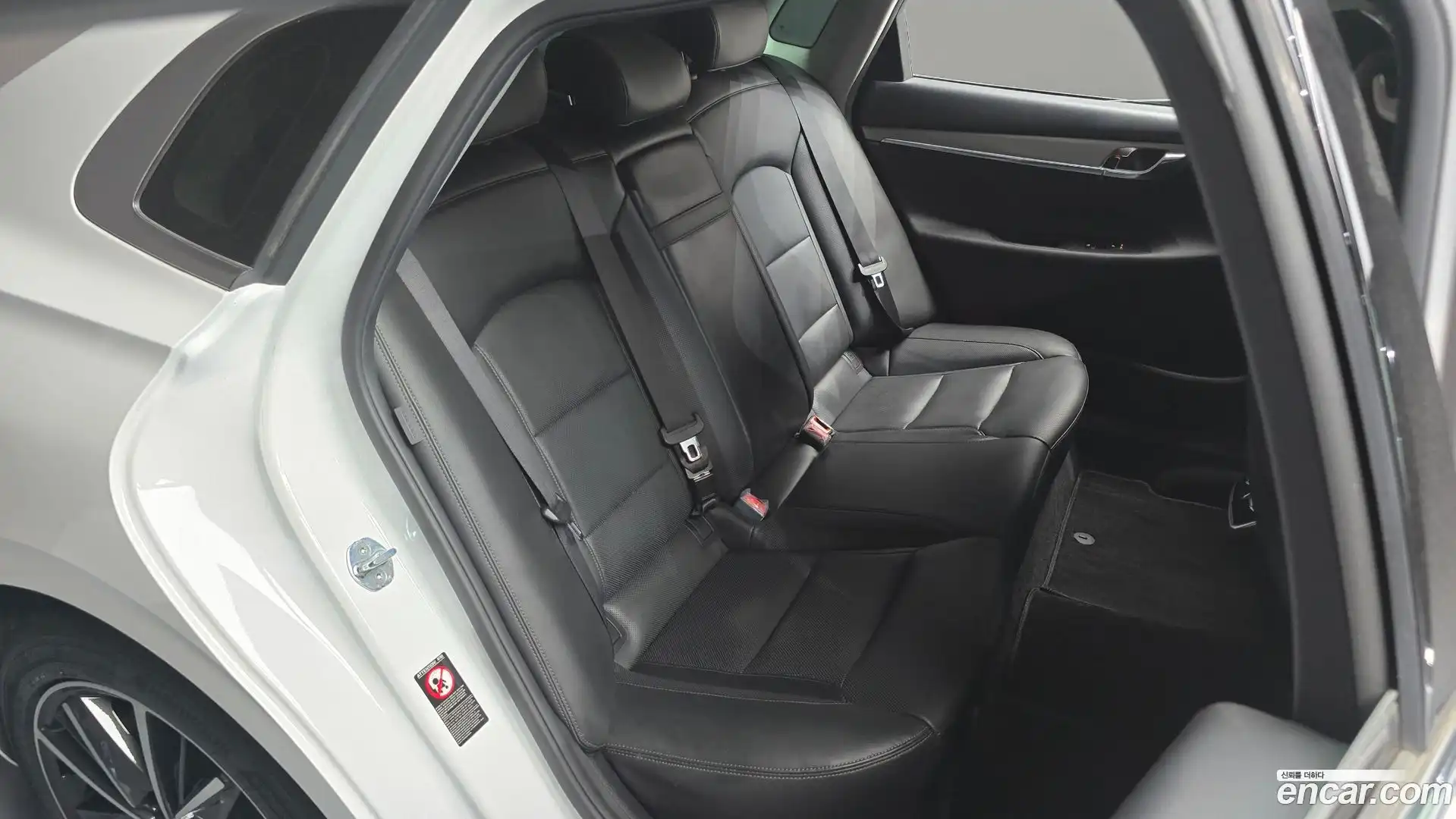 Grandeur Hyundai 2022.2-INNER-036