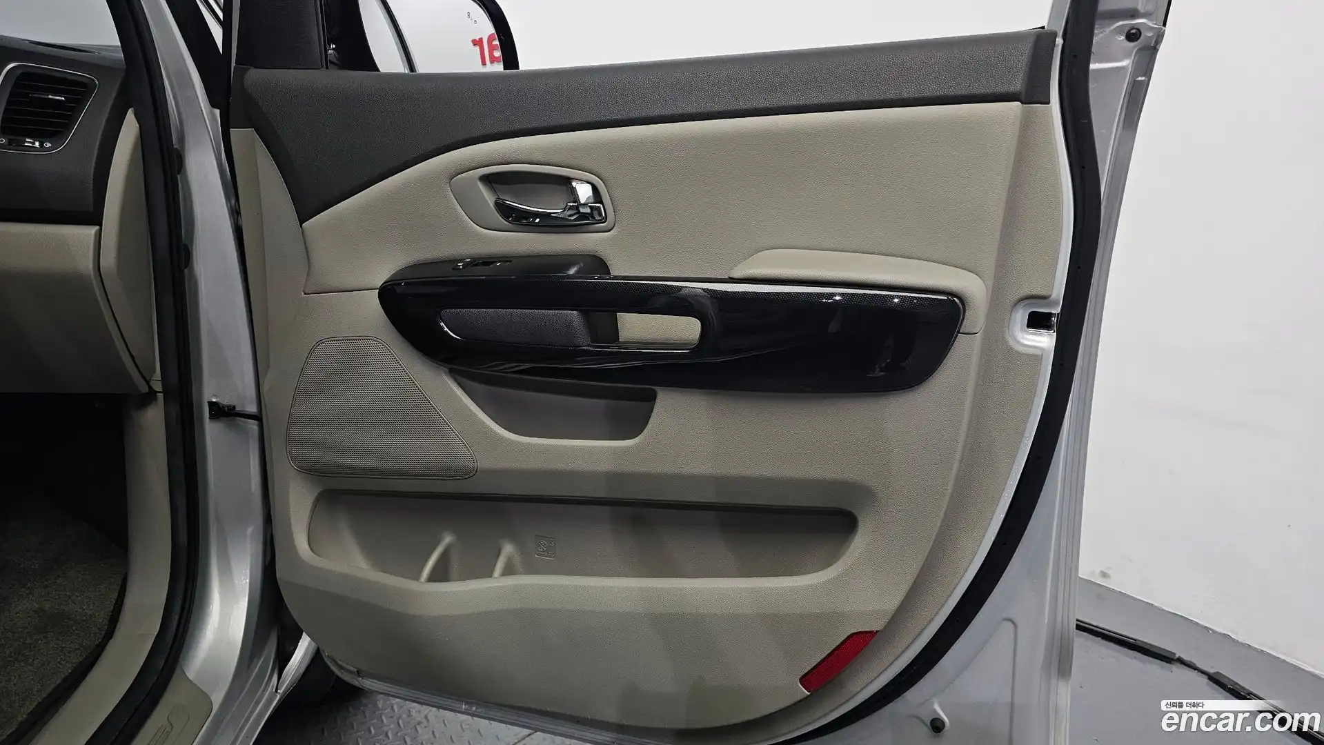 Canival Kia 2018.0-INNER-035
