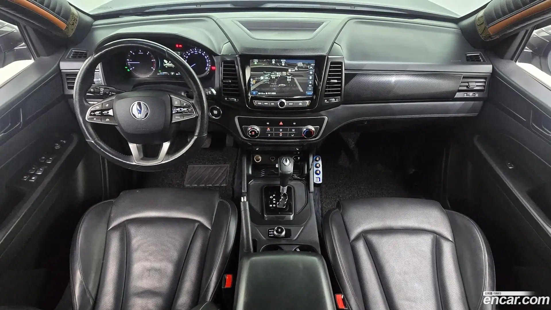 Rexton KG Mobility 2019.10-INNER-007