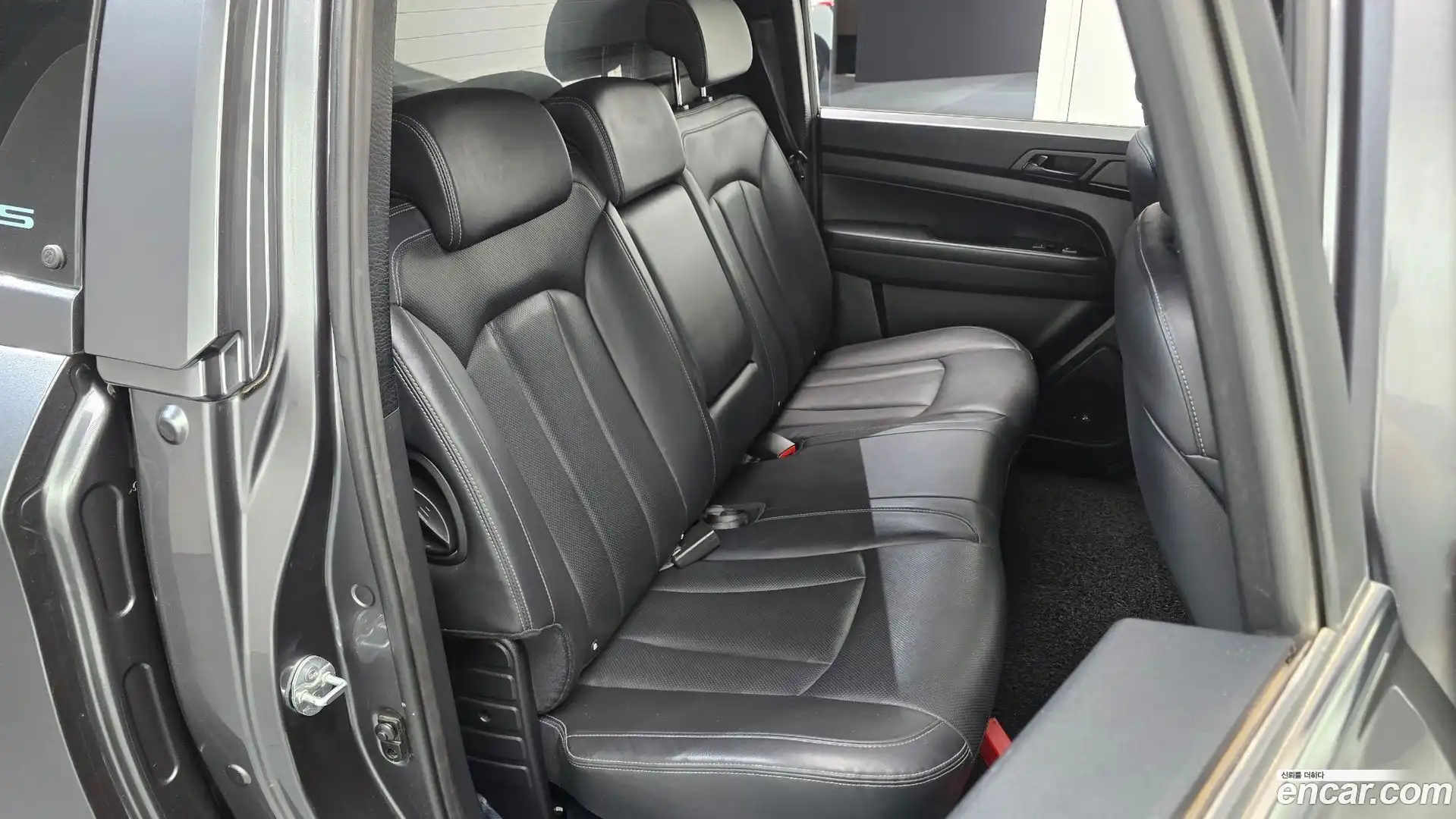 Rexton KG Mobility 2019.10-OPTION-015