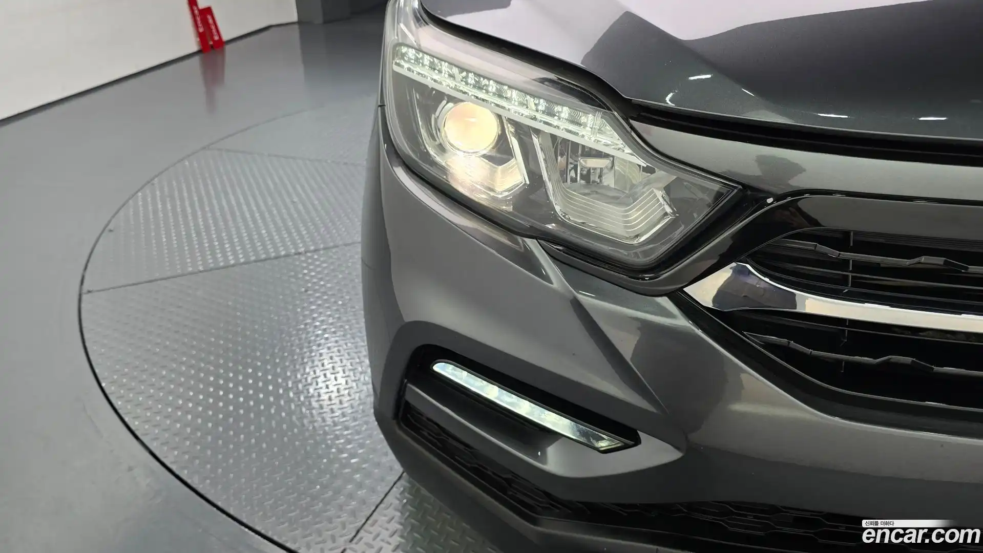 Rexton KG Mobility 2019.10-OUTER-032