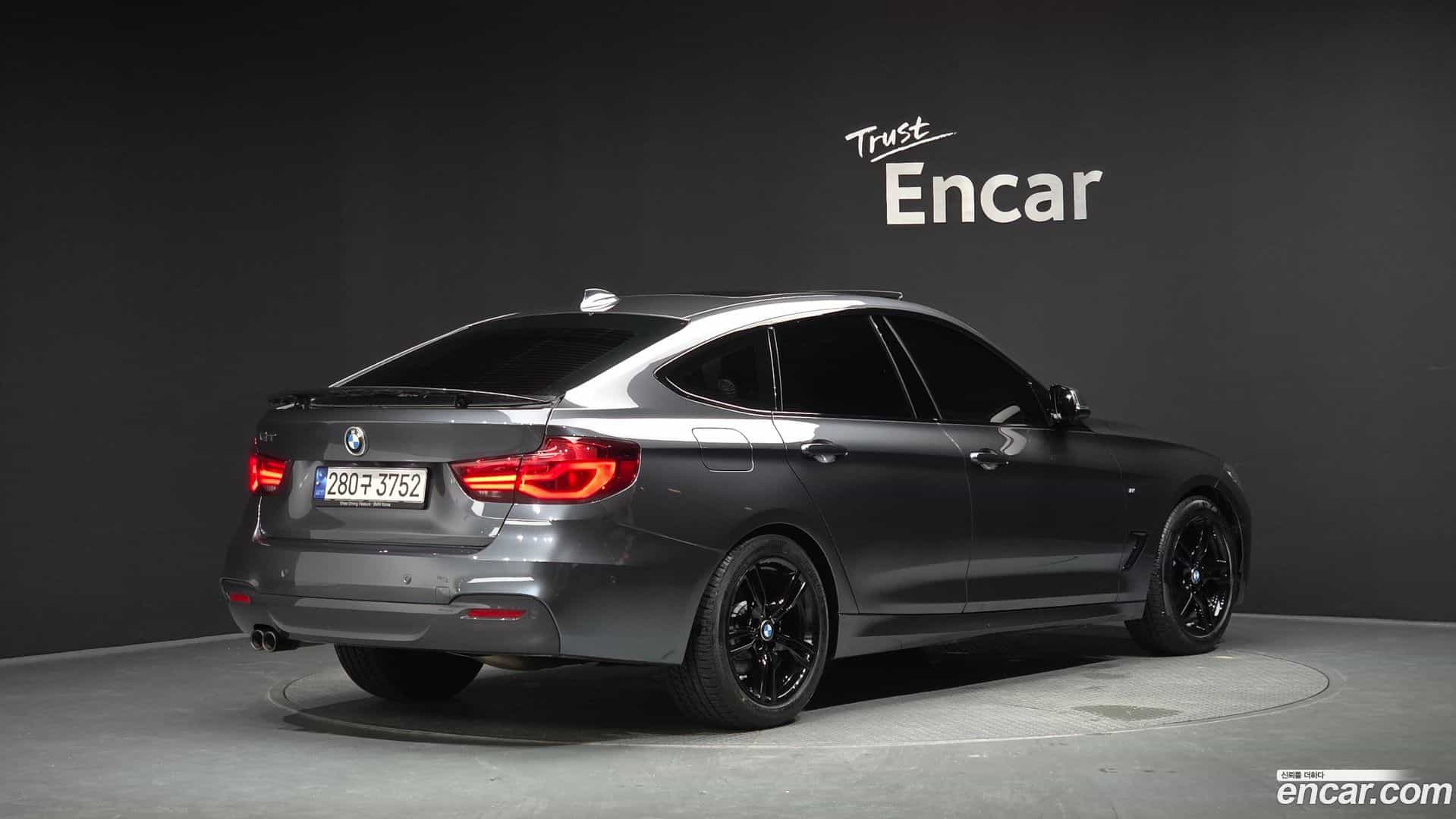 Gran Turismo BMW 2020.8-OUTER-002