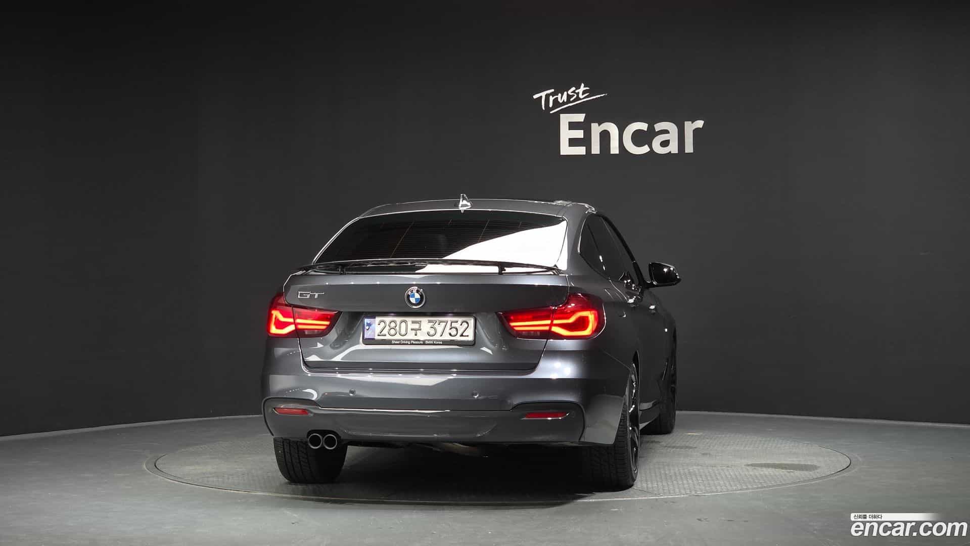 Gran Turismo BMW 2020.8-OUTER-004