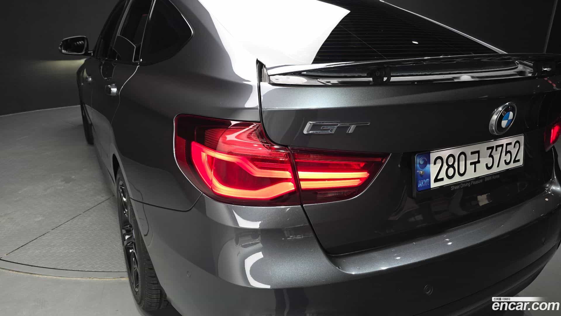 Gran Turismo BMW 2020.8-OUTER-033