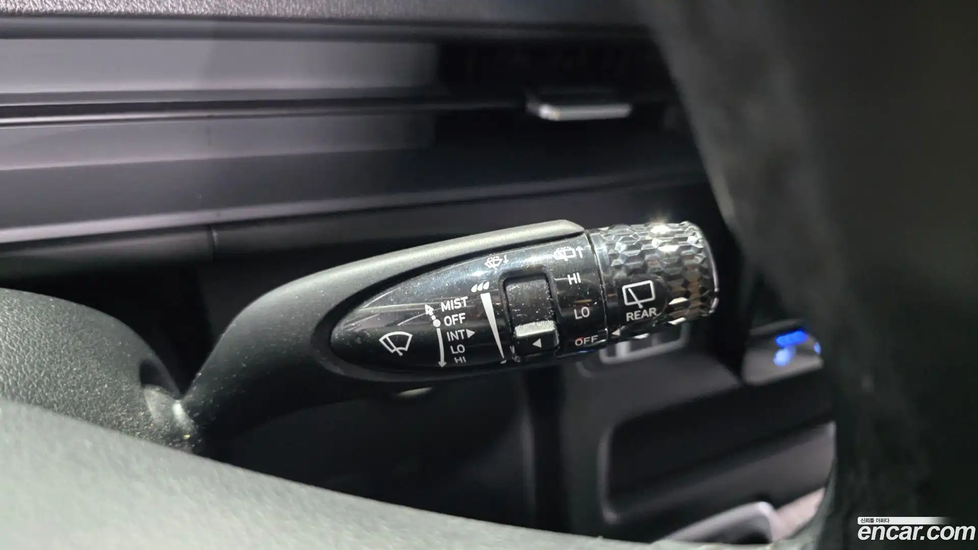 Staria Hyundai 2022.0-OPTION-043