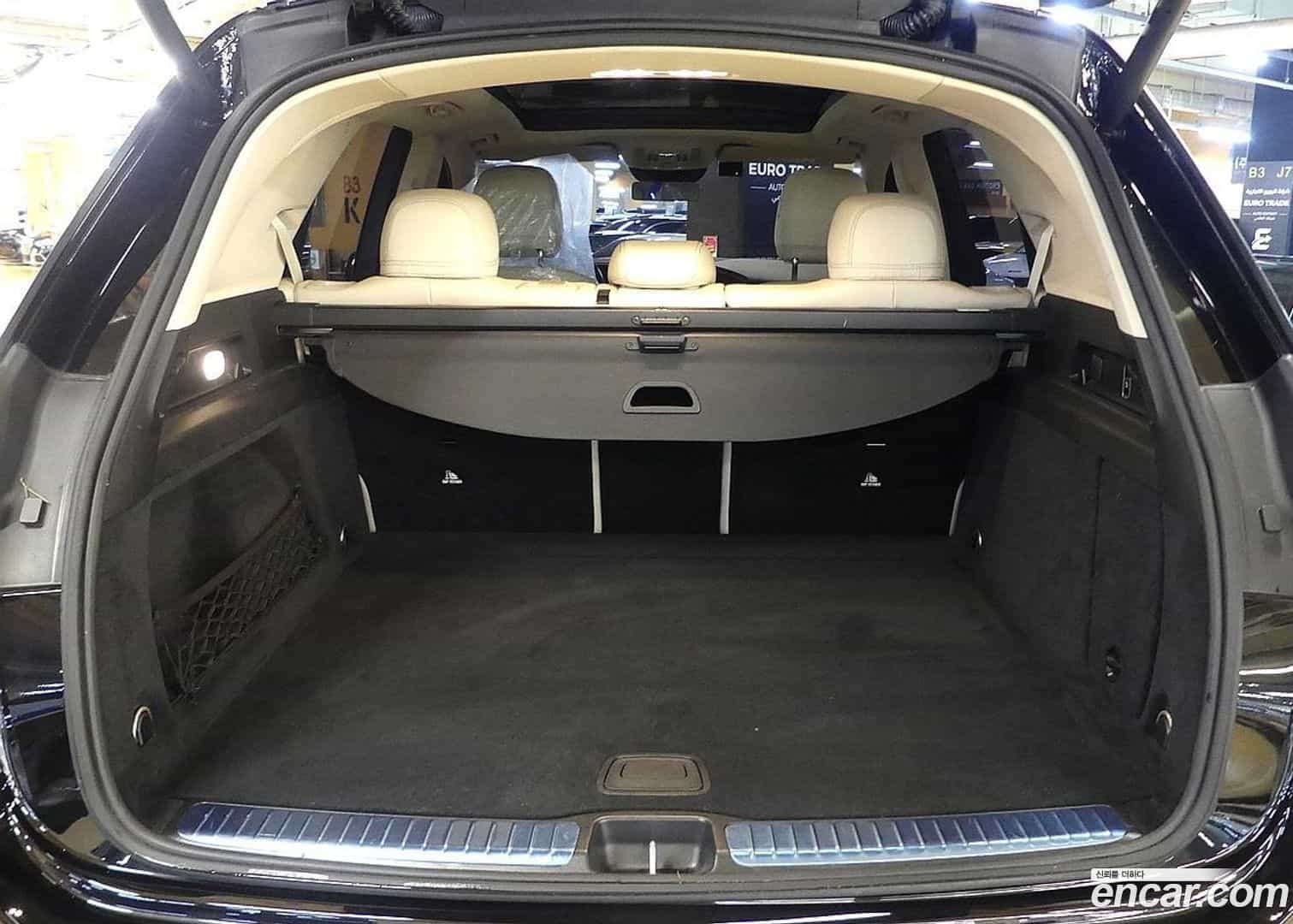 GLE-Class Mercedes-Benz 2023.5-OUTER-004