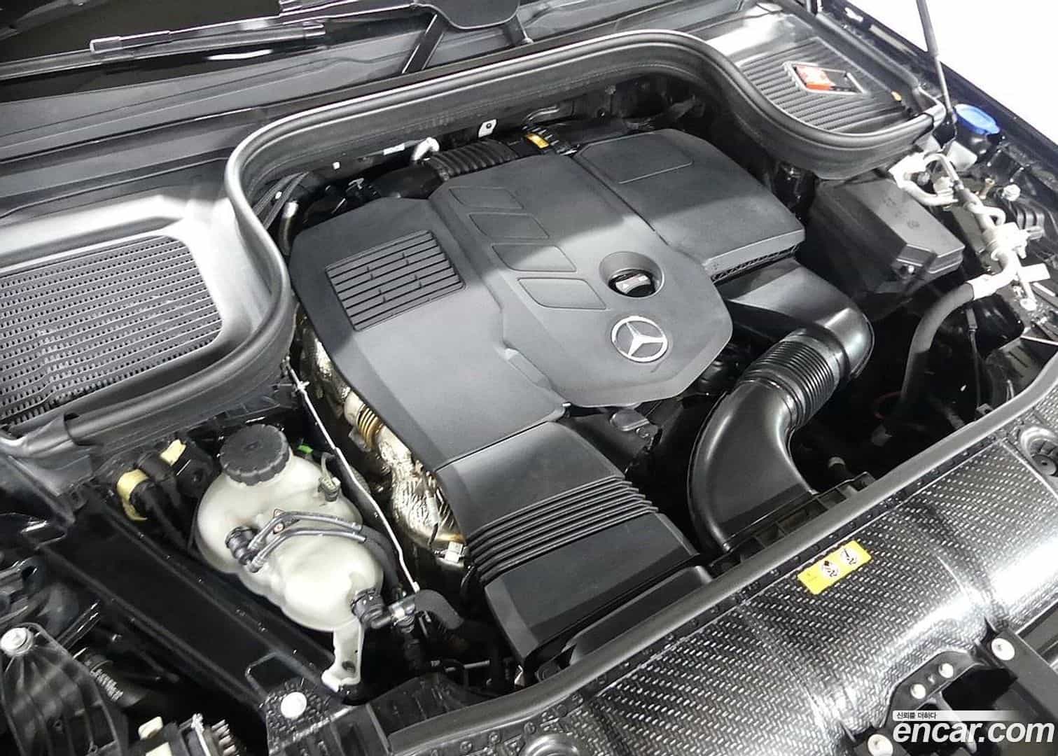 GLE-Class Mercedes-Benz 2023.5-OUTER-006
