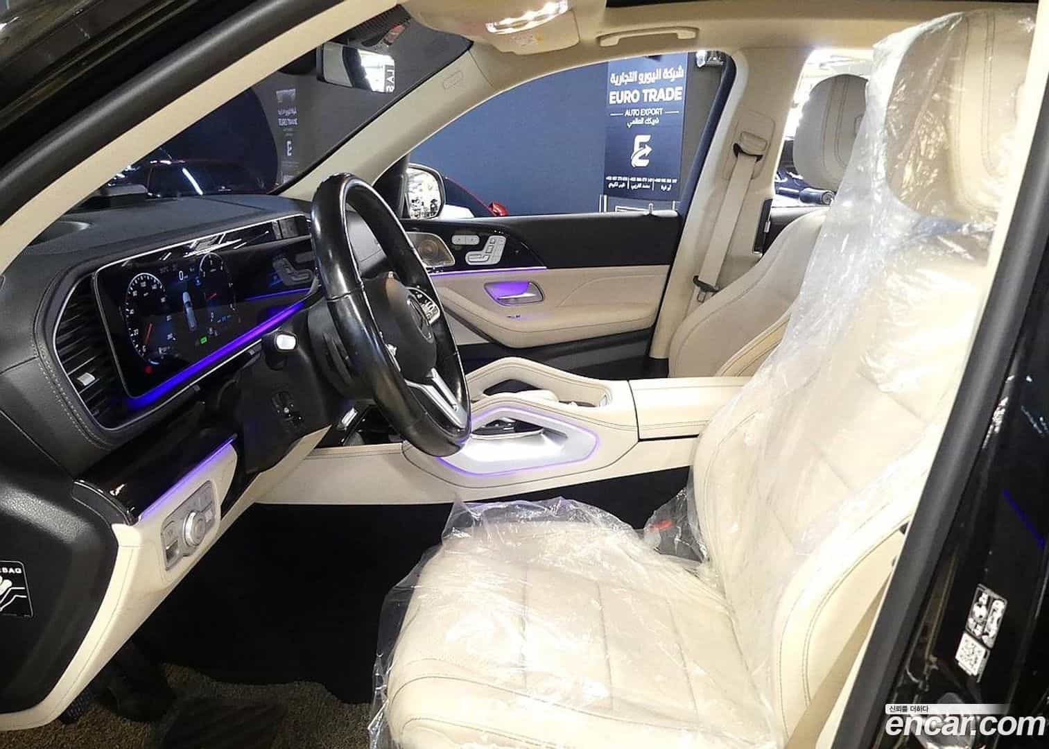 GLE-Class Mercedes-Benz 2023.5-INNER-010