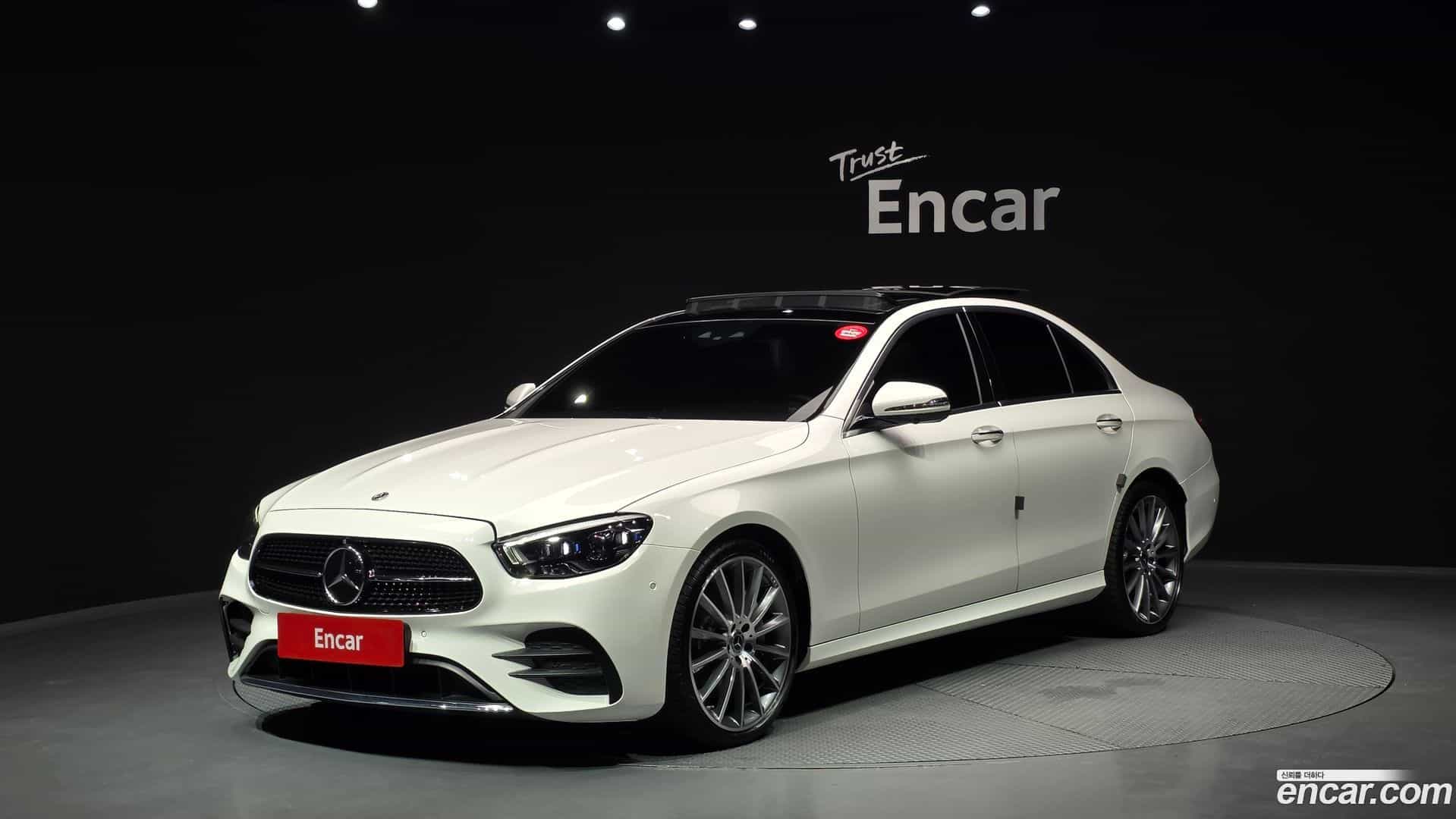 E-Class Mercedes-Benz 2022.3-OUTER-001