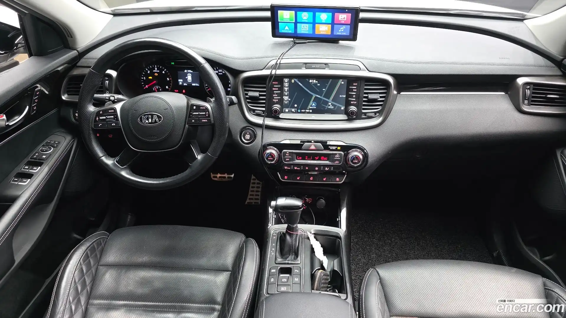 Sorento Kia 2018.0-INNER-007