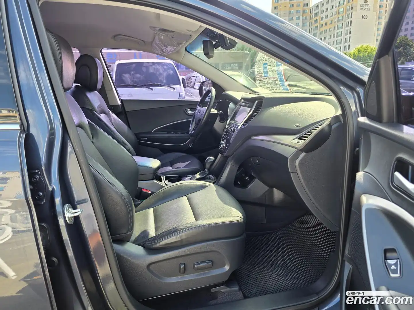 Maxcruz Hyundai 2017.0-INNER-010