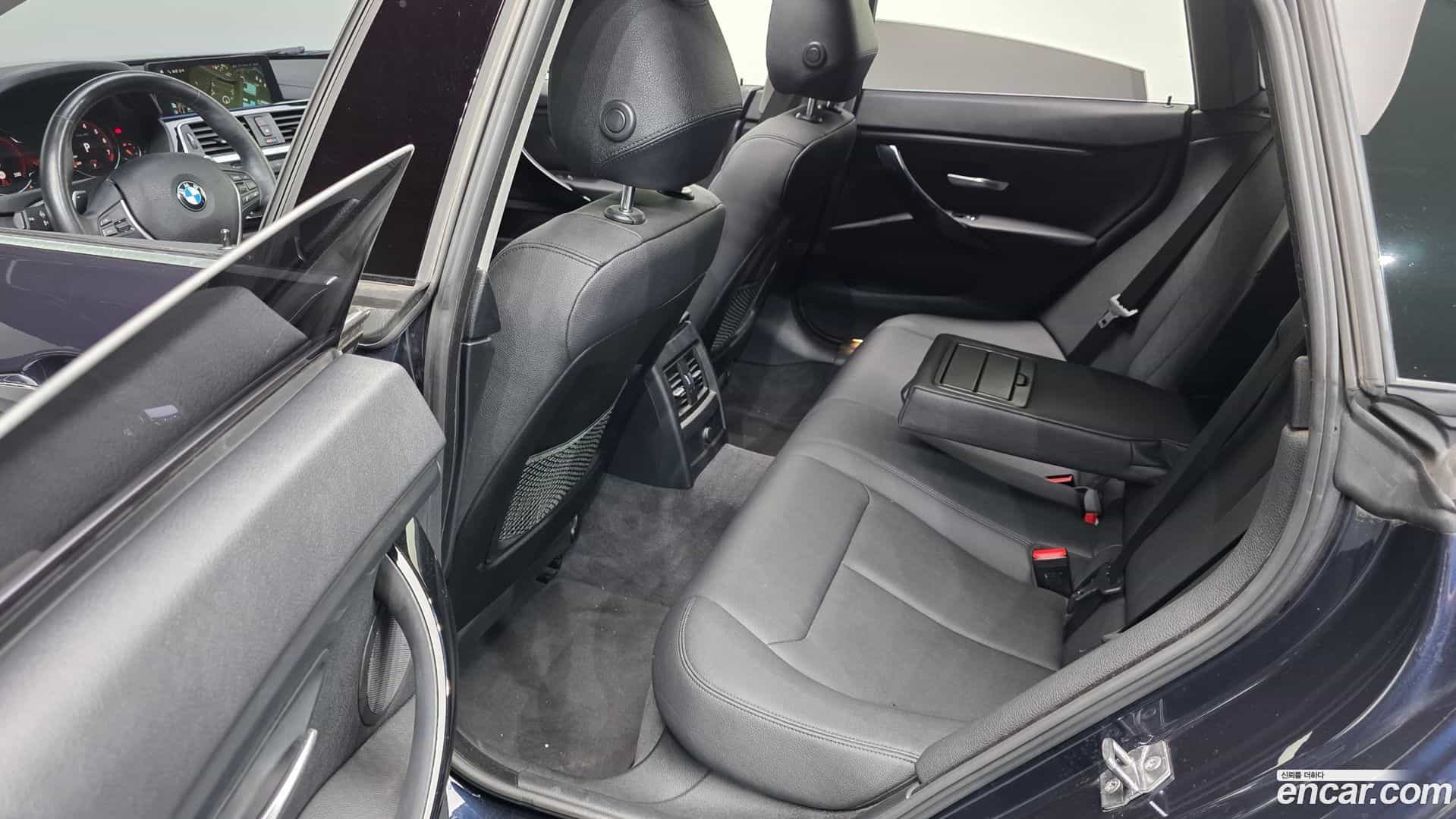 4-Series BMW 2019.6-OPTION-016