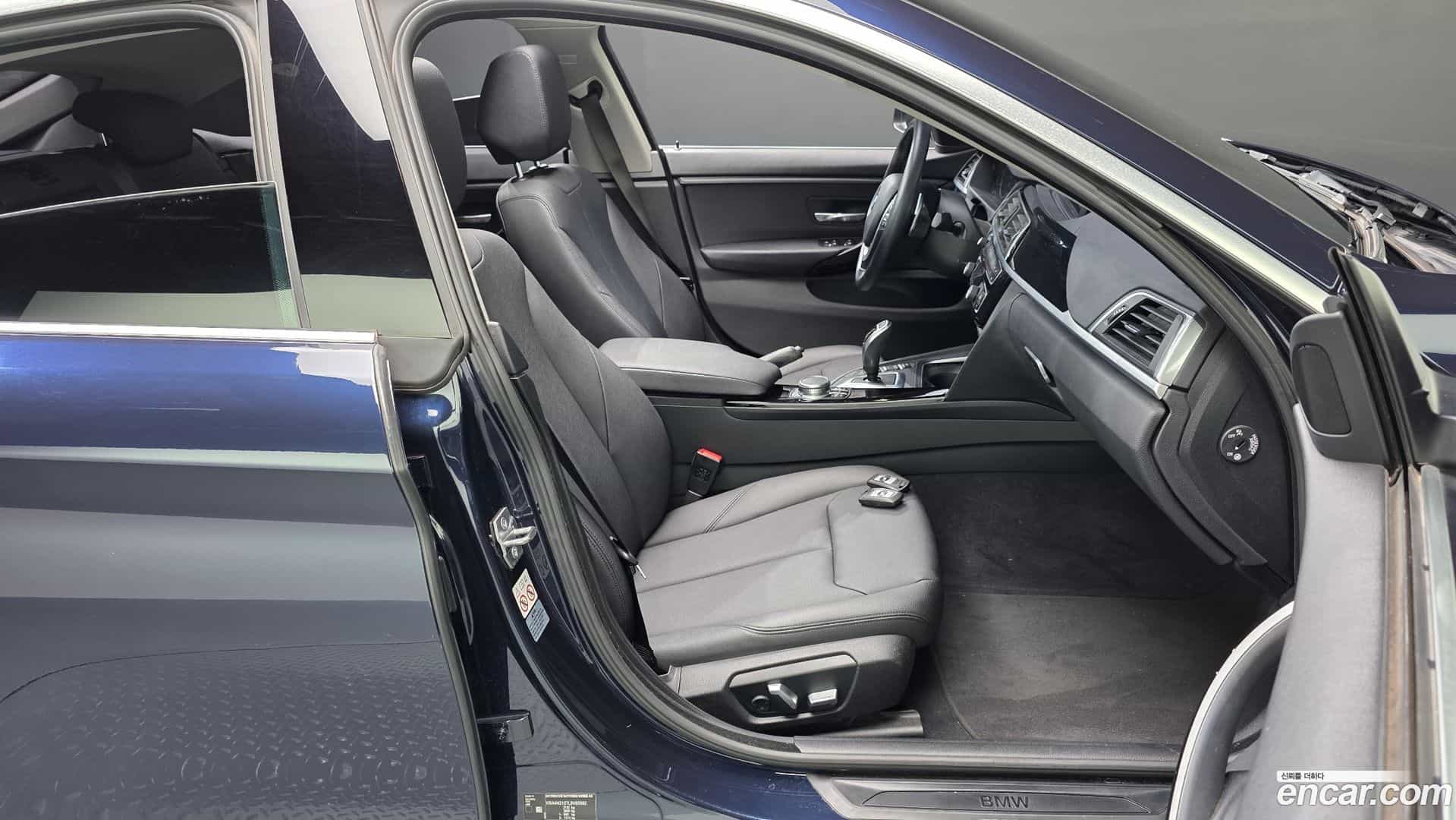 4-Series BMW 2019.6-INNER-036