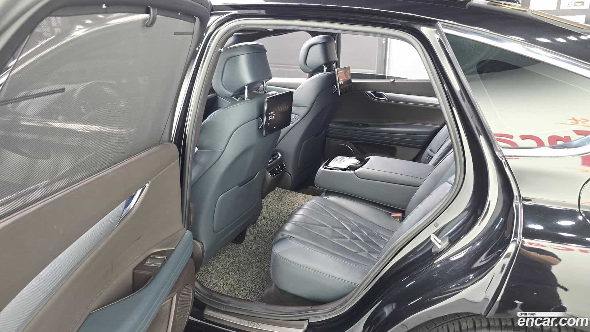 G80 Genesis 2021.2-OPTION-015
