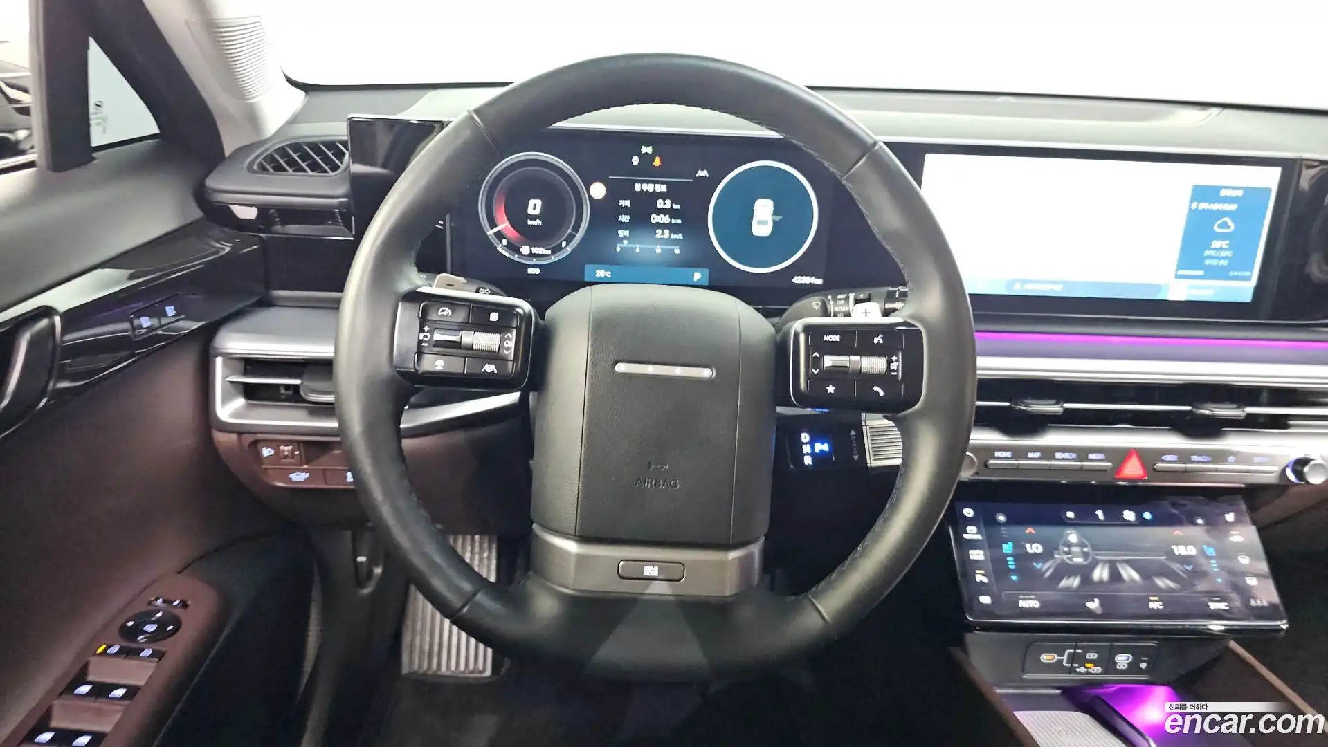 Grandeur Hyundai 2023.0-OPTION-017