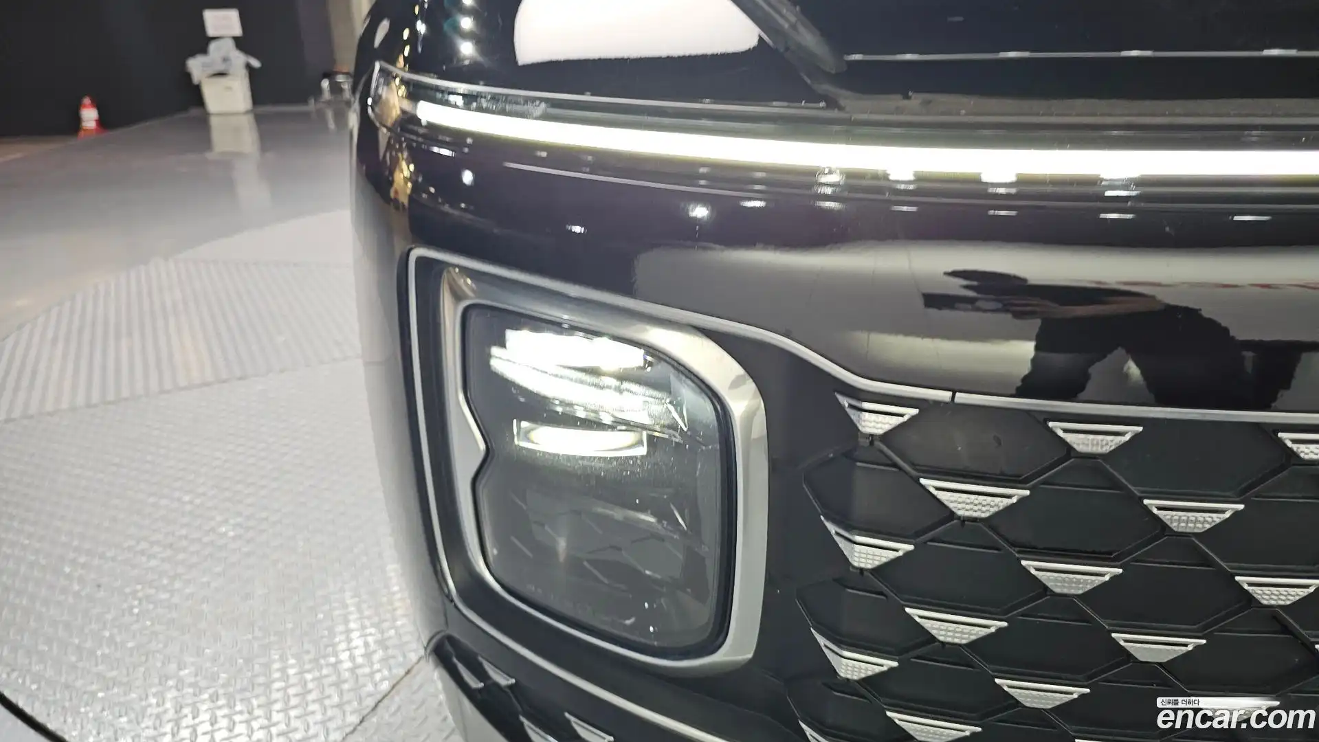 Grandeur Hyundai 2023.0-OUTER-032