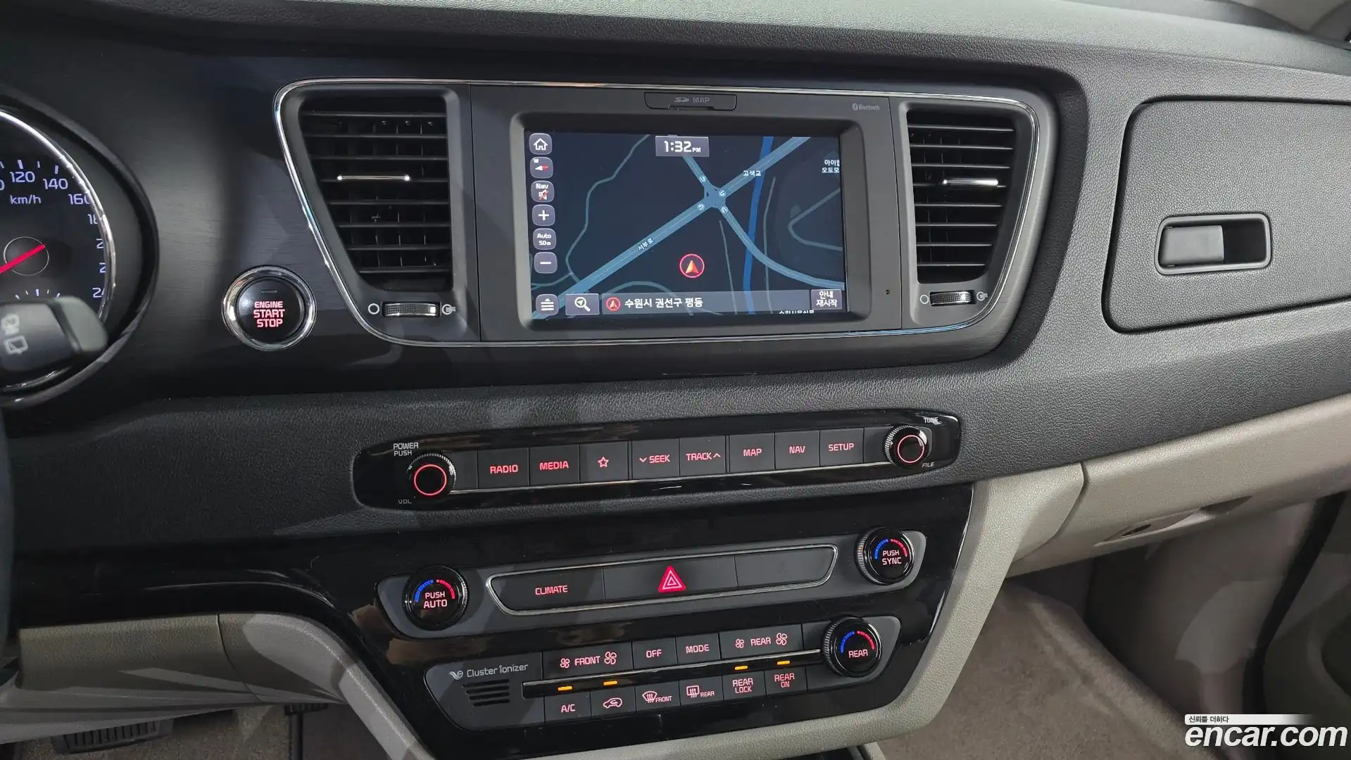 Canival Kia 2018.9-OPTION-016