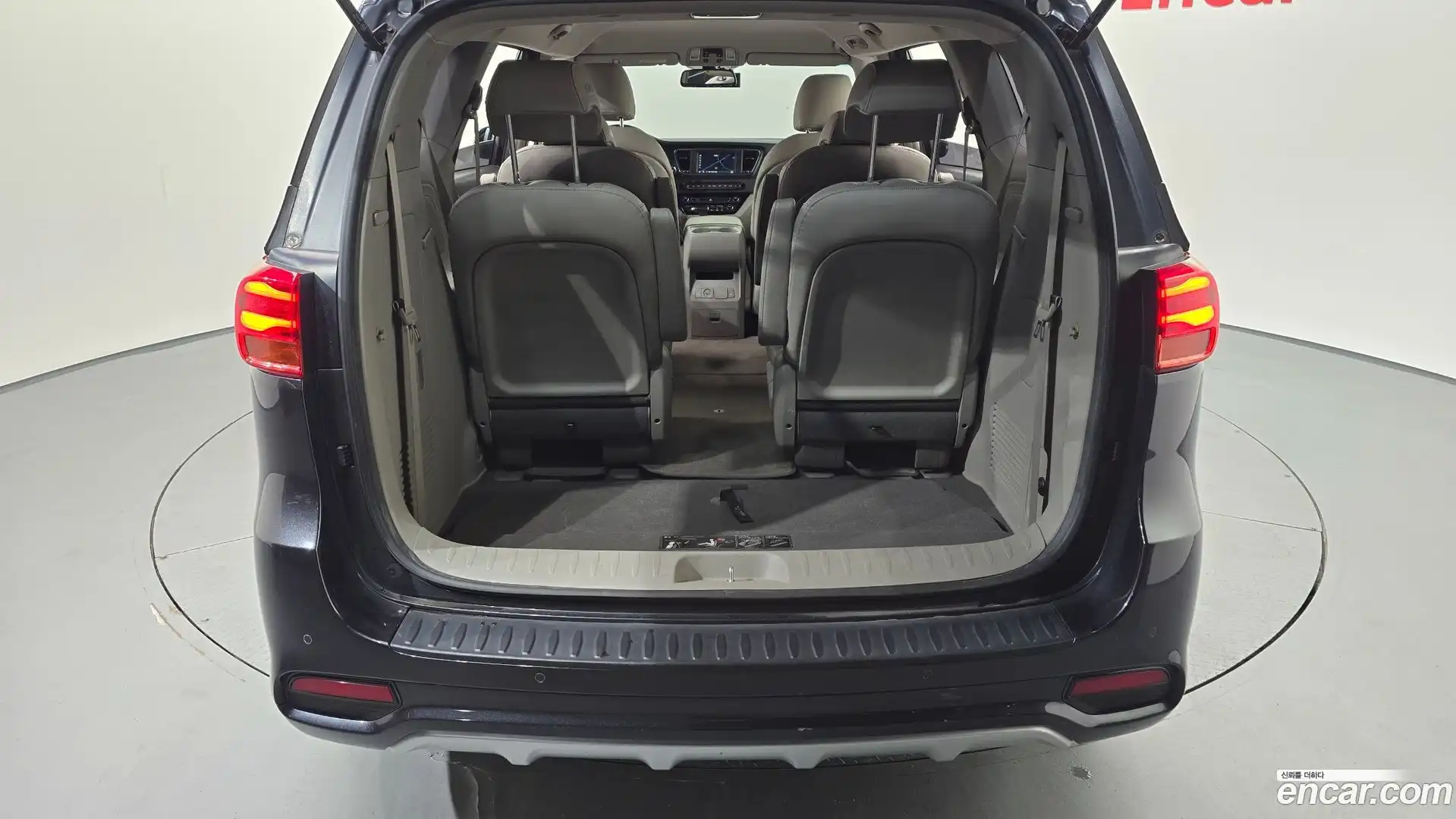 Canival Kia 2018.9-OPTION-022
