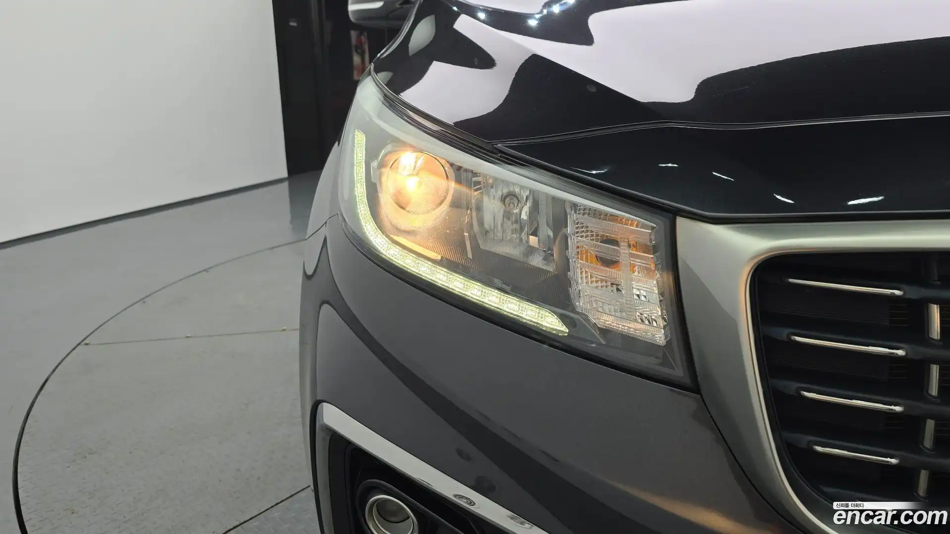 Canival Kia 2018.9-OUTER-032
