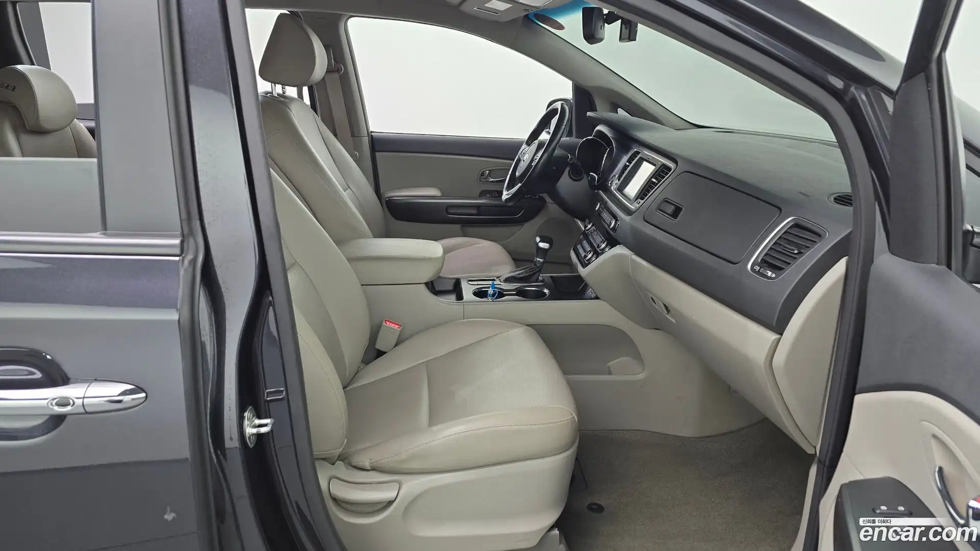Canival Kia 2018.9-INNER-036
