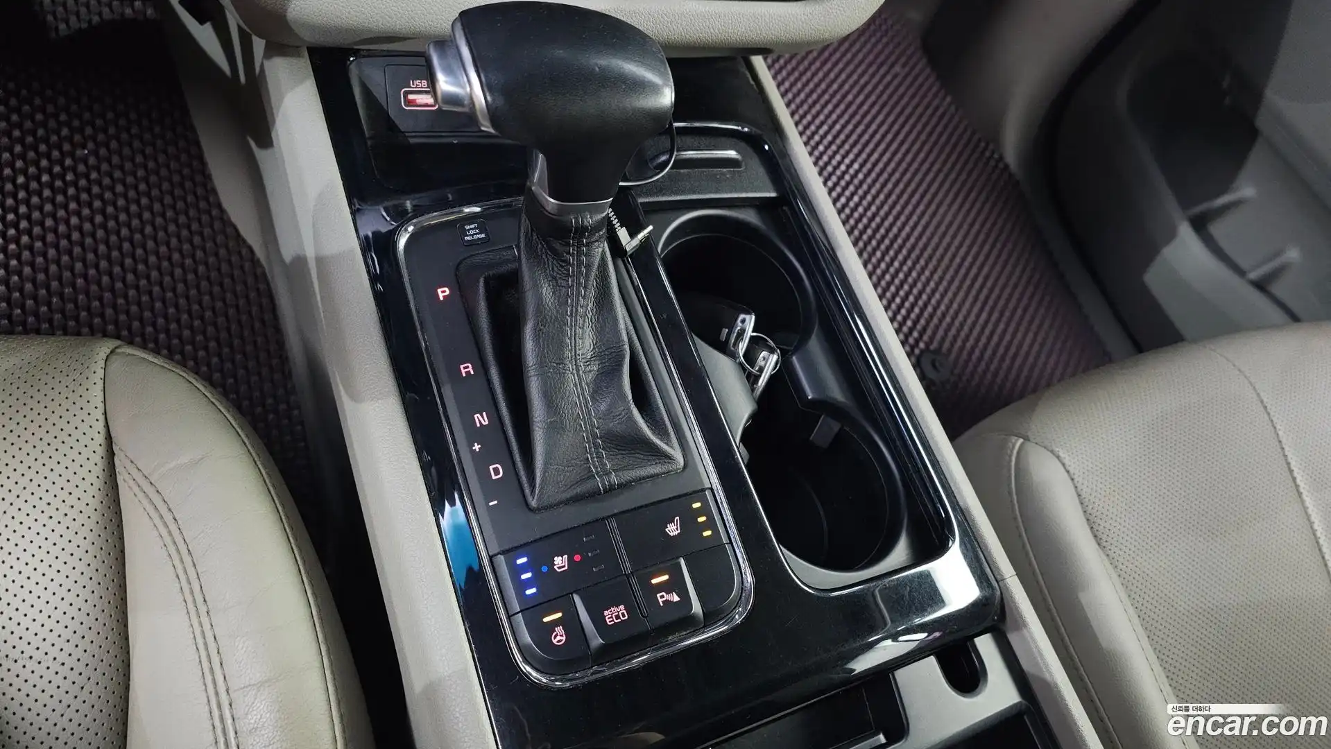 Canival Kia 2016.9-INNER-009